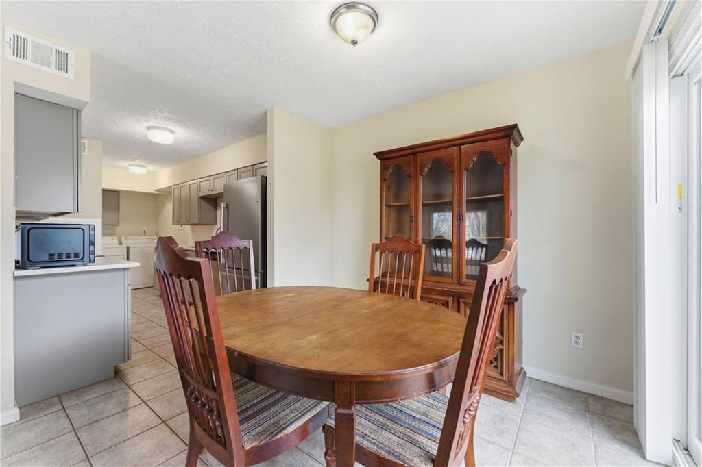 1448 Pine Log Road NE Unit B