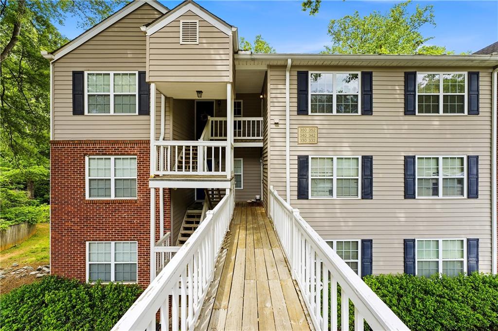 352 Teal Court