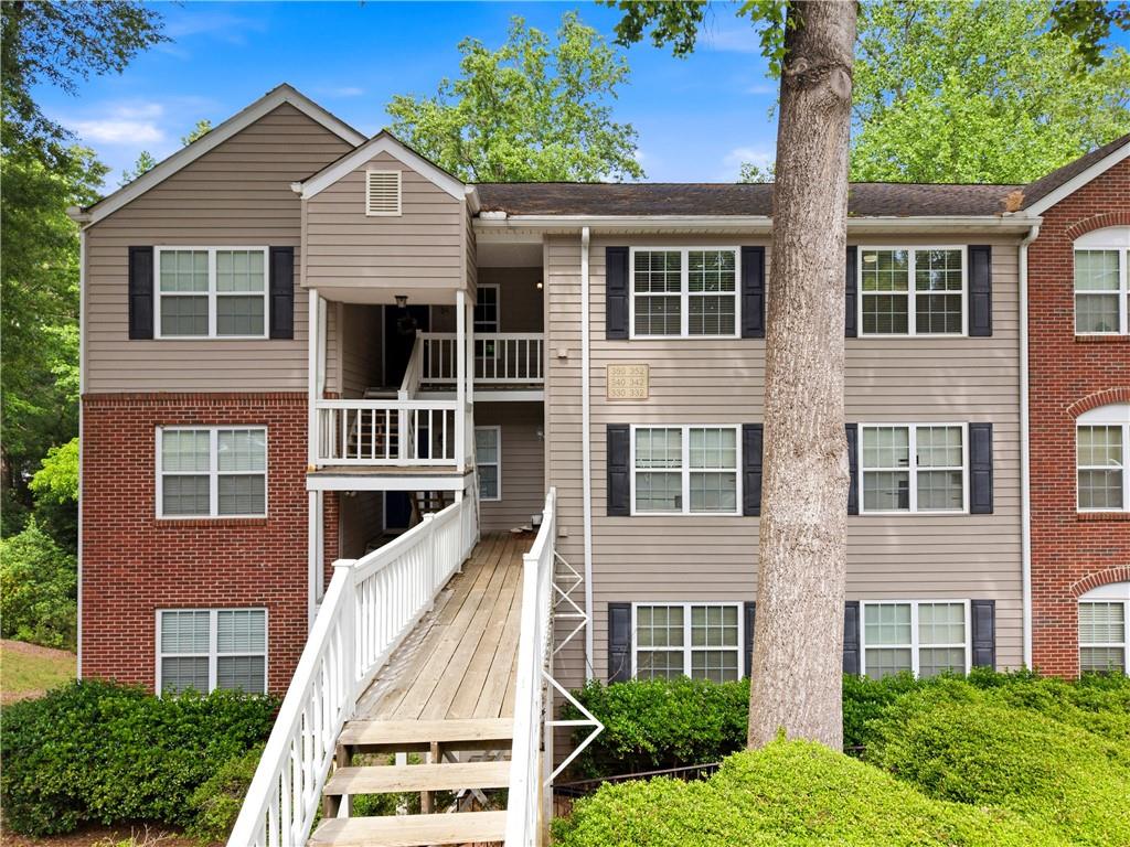 352 Teal Court