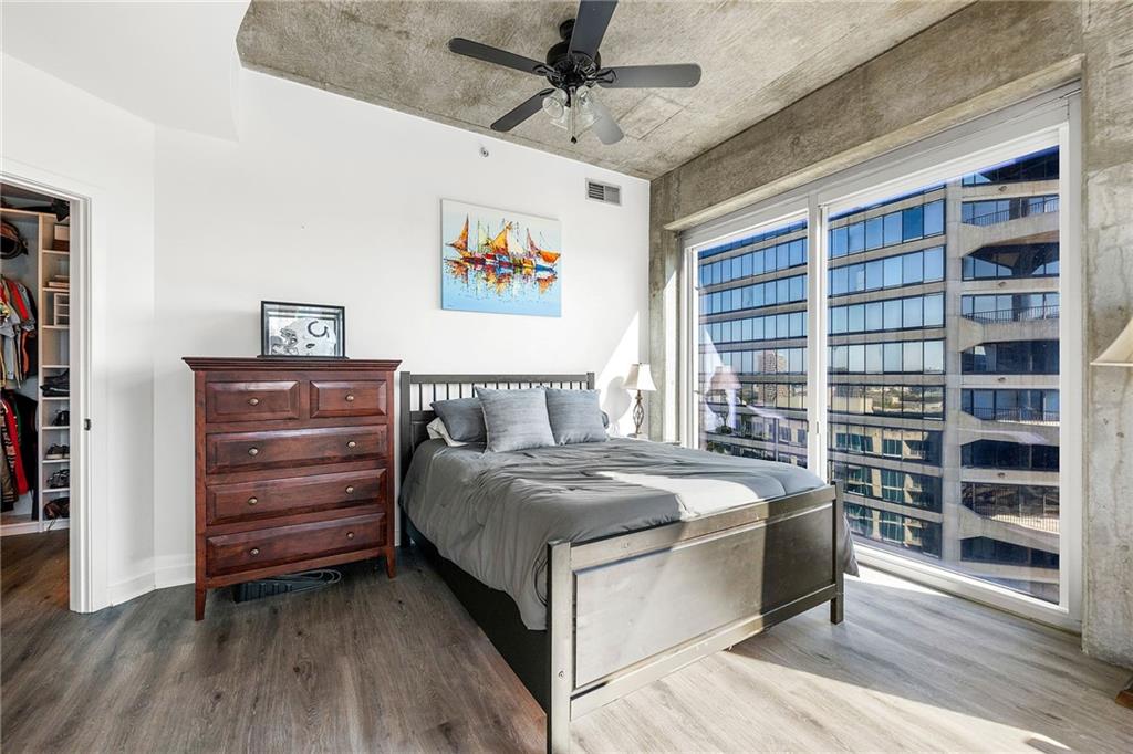 400 W Peachtree Street NW Unit 2011