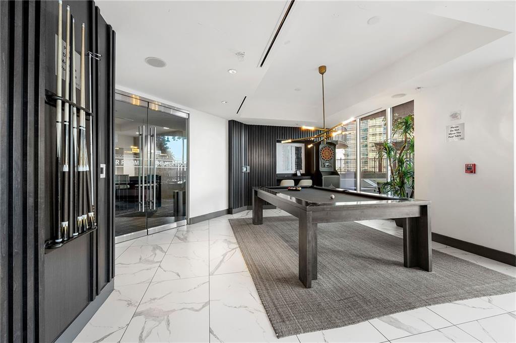 400 W Peachtree Street NW Unit 2011