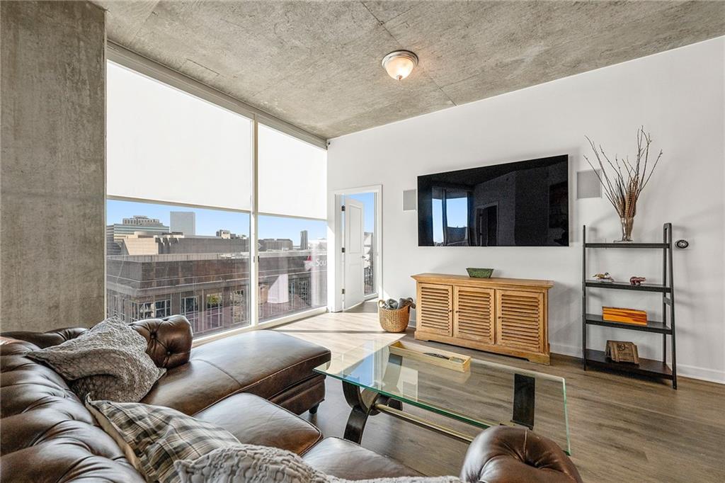 400 W Peachtree Street NW Unit 2011
