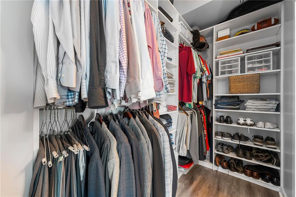 400 W Peachtree Street NW Unit 2011