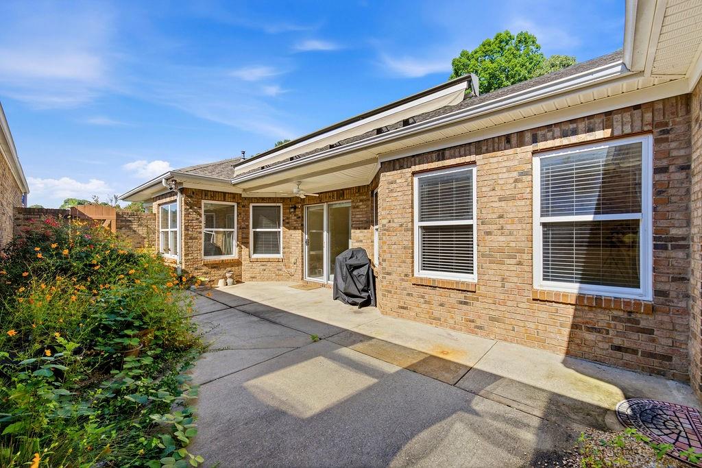 150 Countryside Court