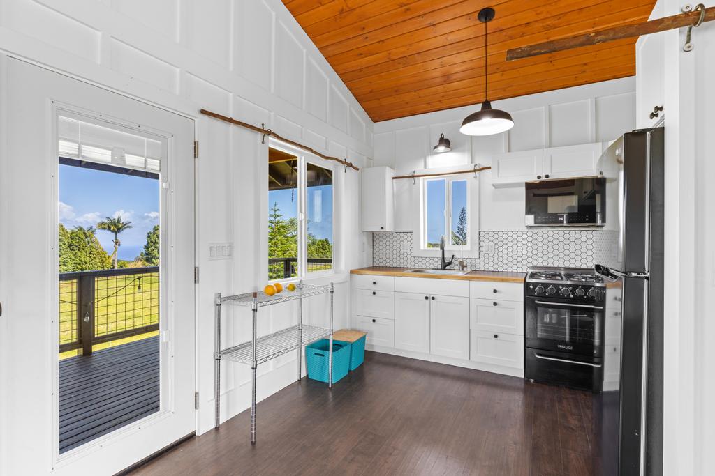 29-2584 KAIWIKI HOMESTEAD RD