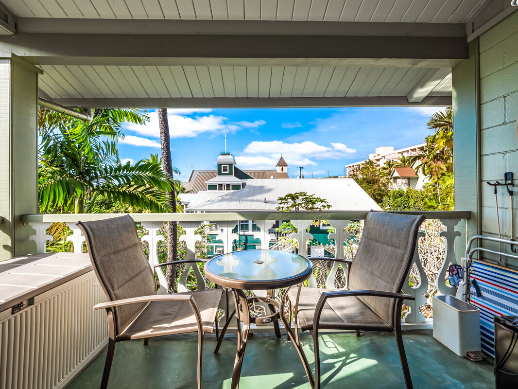 75-5776 KUAKINI HWY 341