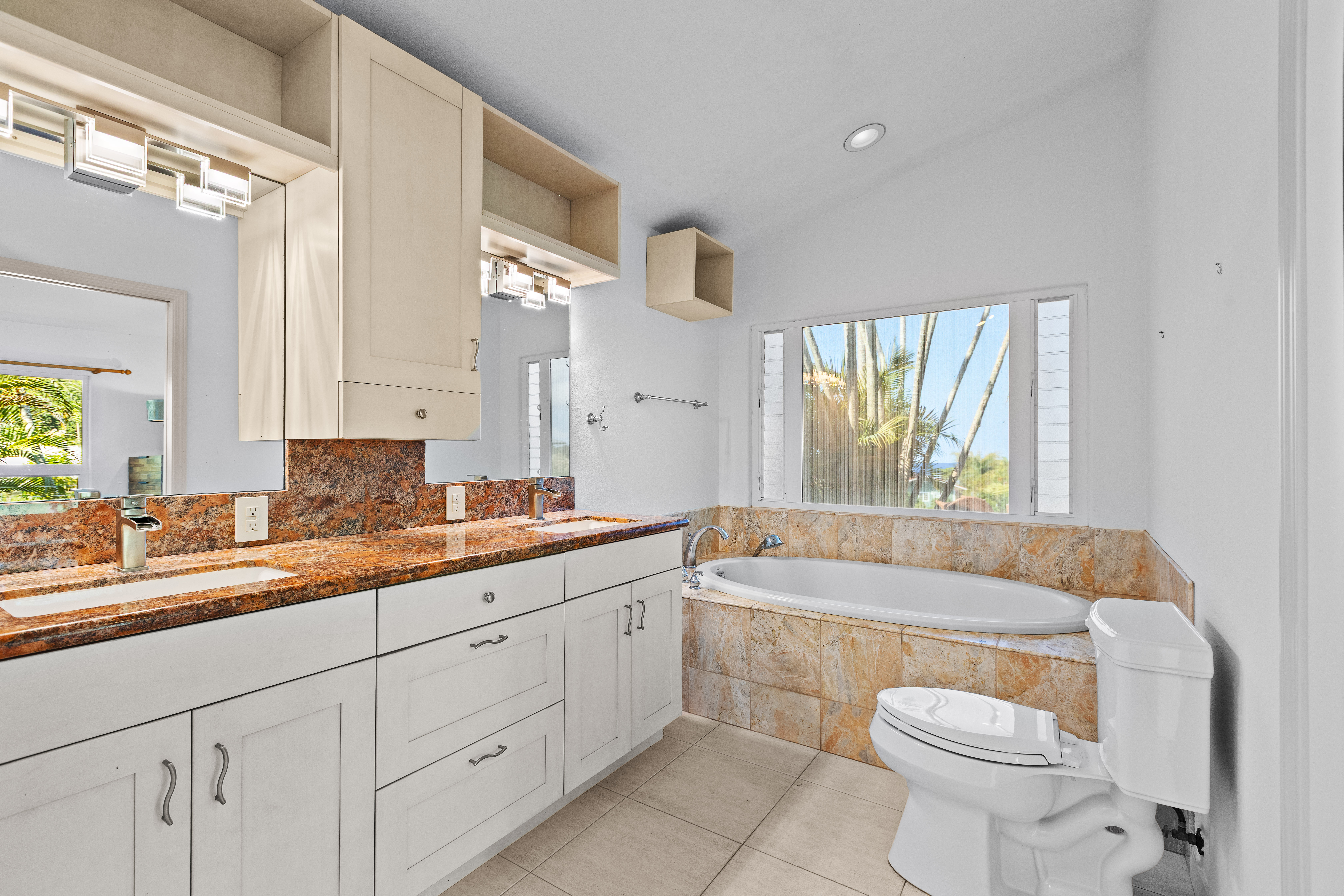 75-1069-A KAMALANI ST