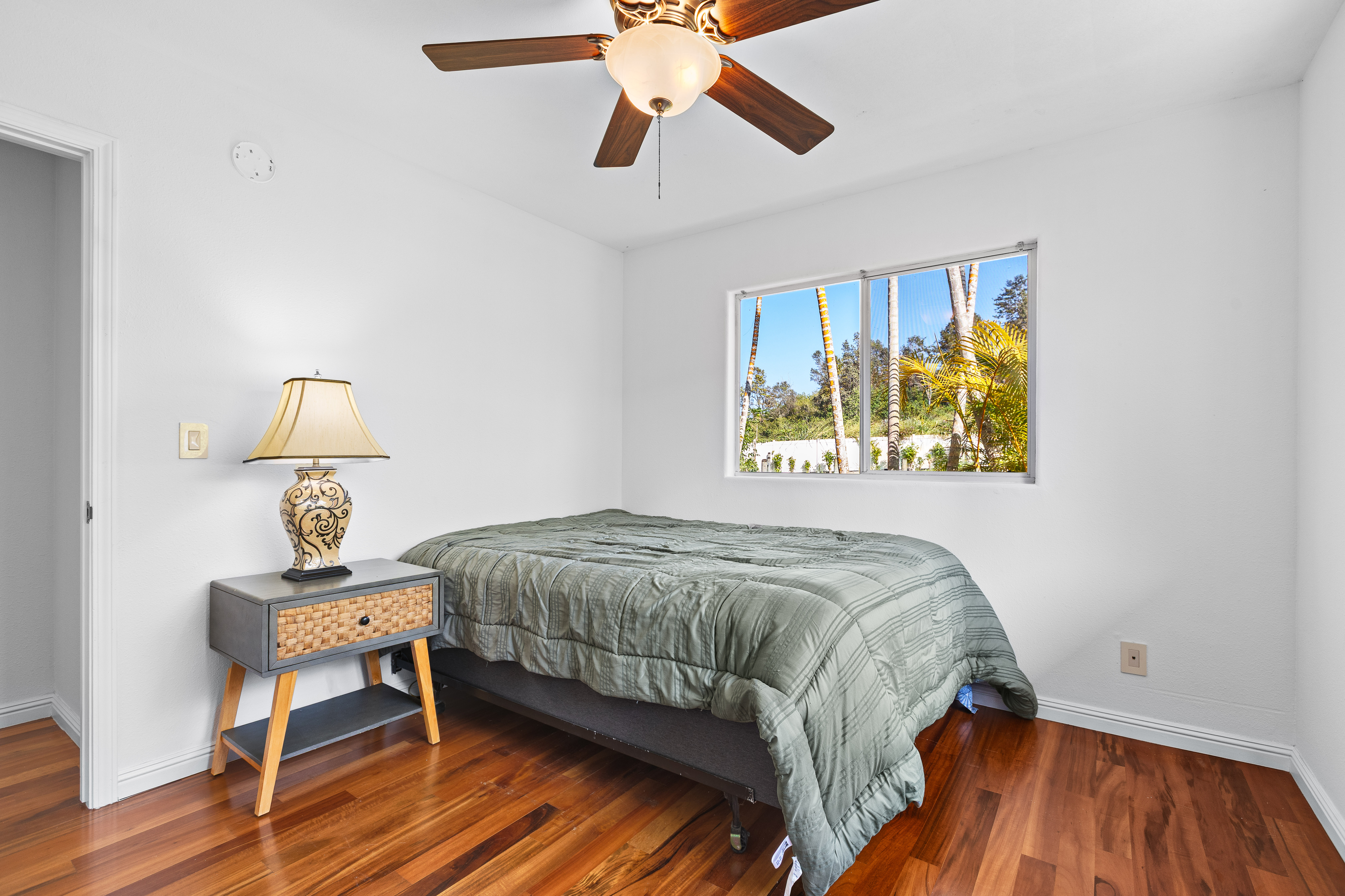 75-1069-A KAMALANI ST