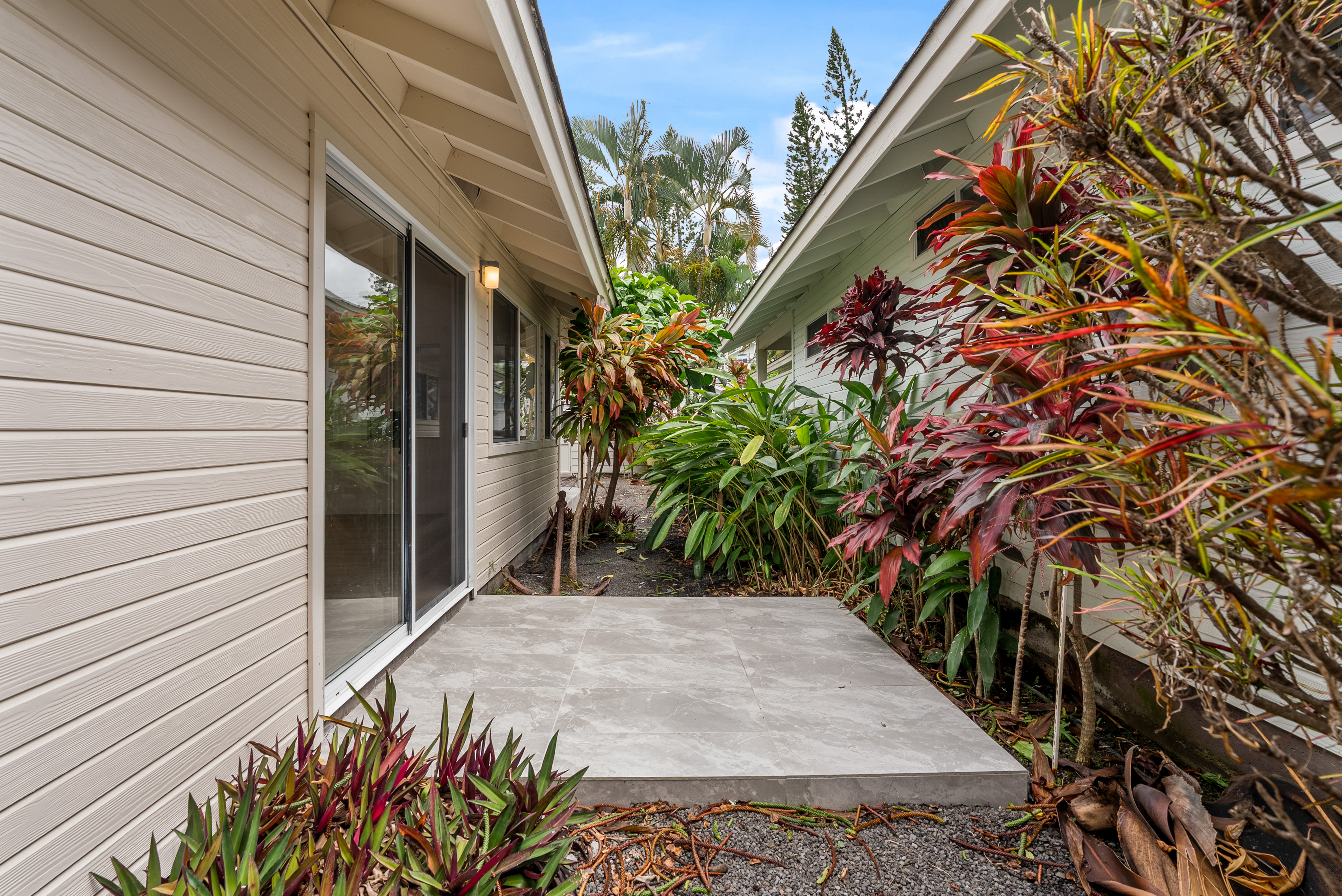 75-217 NANI KAILUA DR 162