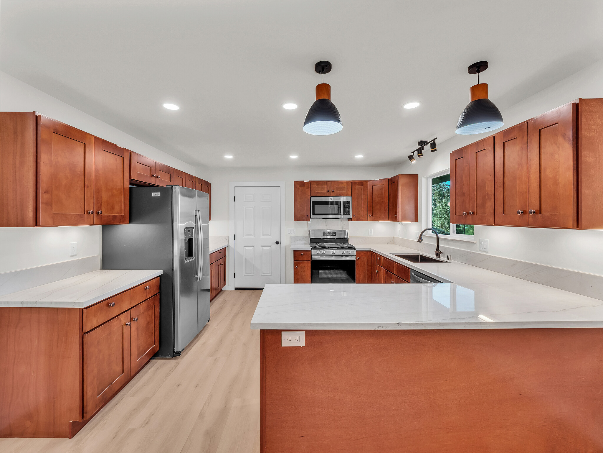 92-8658 CATAMARAN LN