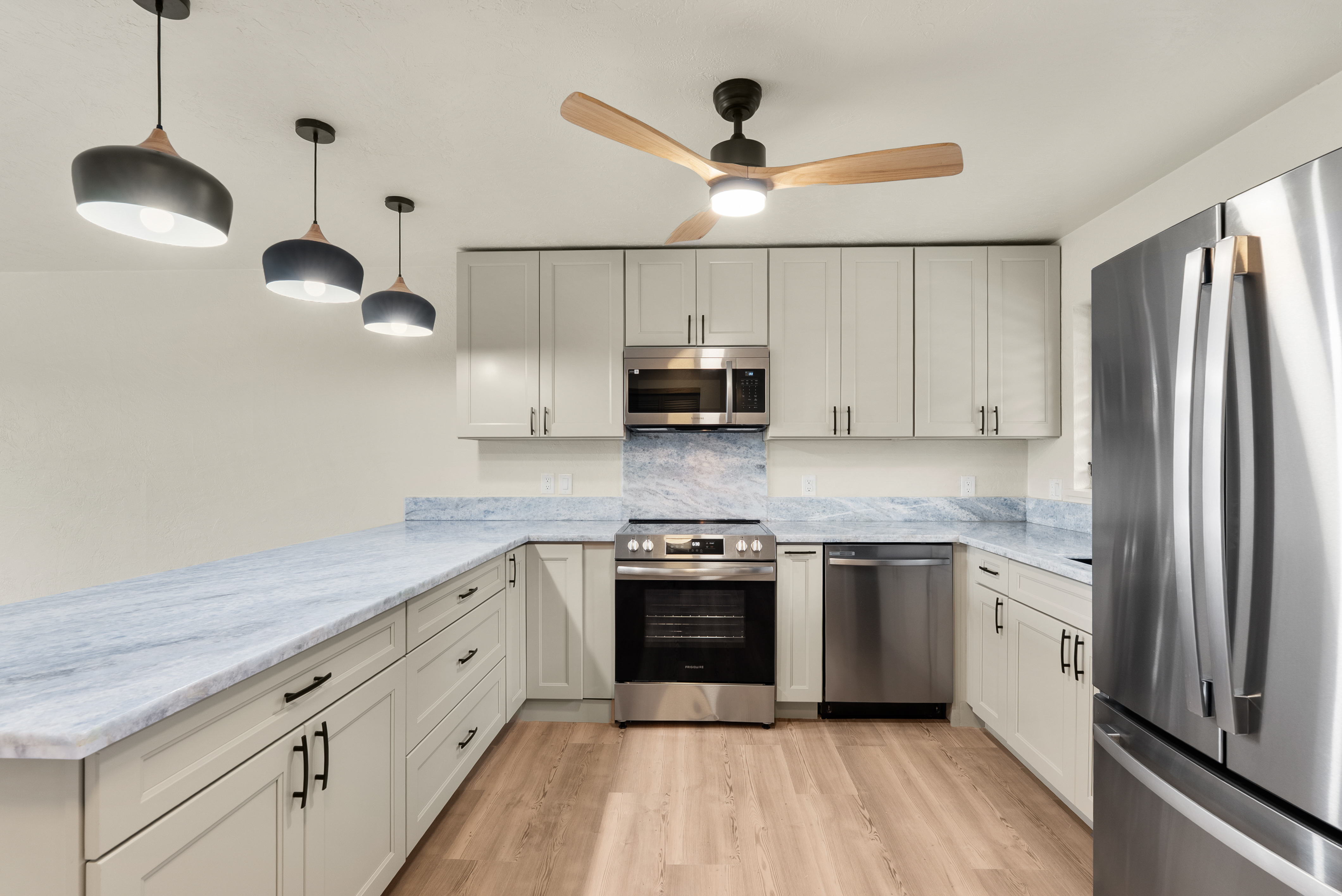 77-296 KALANI WAY 4