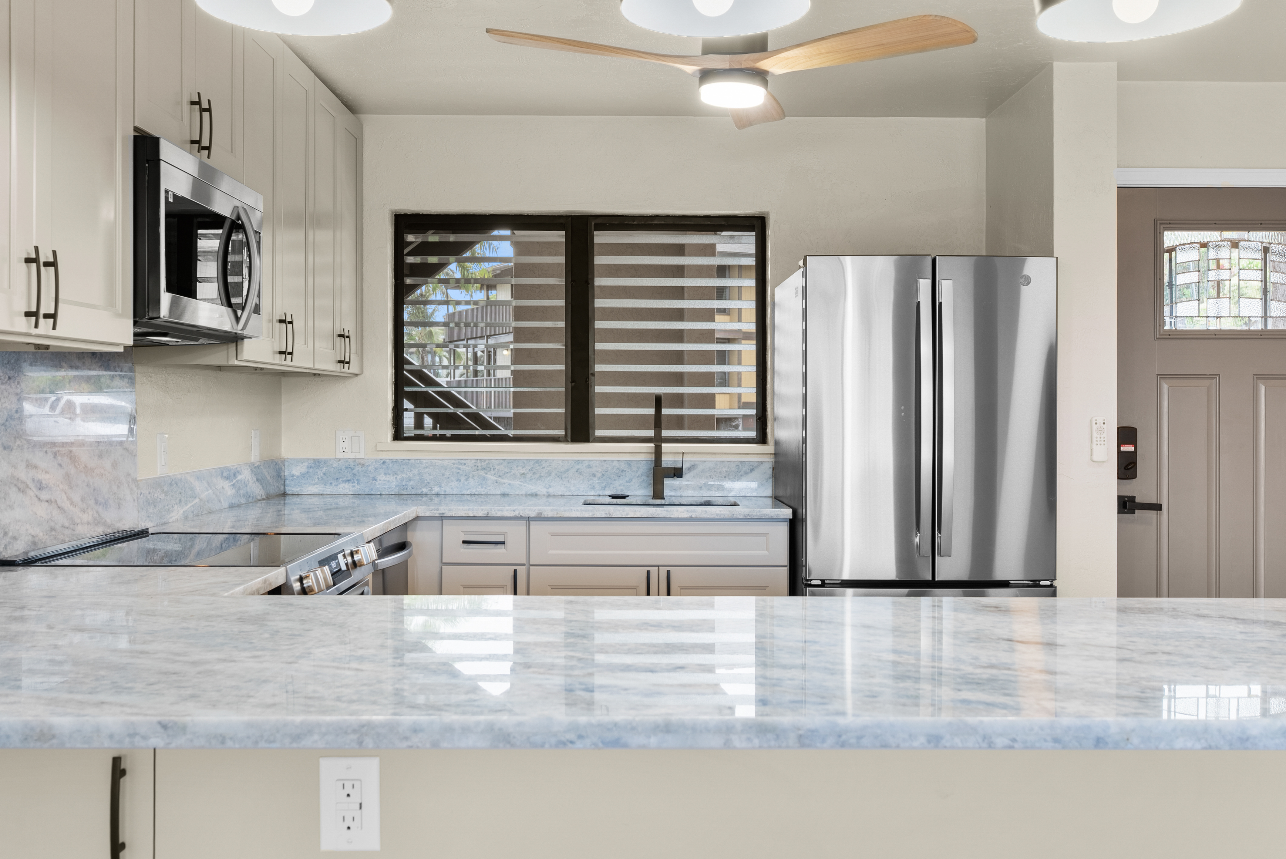 77-296 KALANI WAY 4
