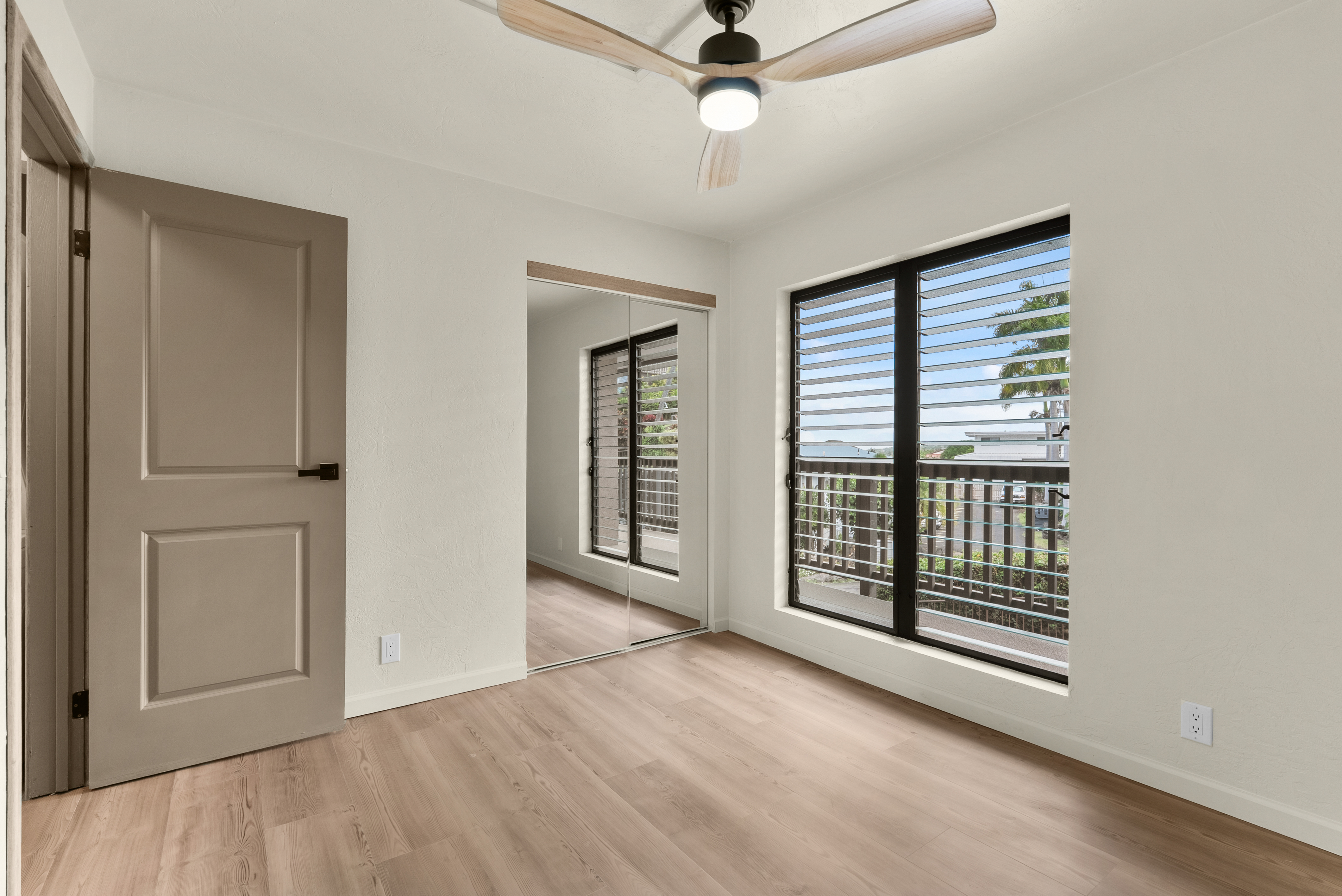 77-296 KALANI WAY 4