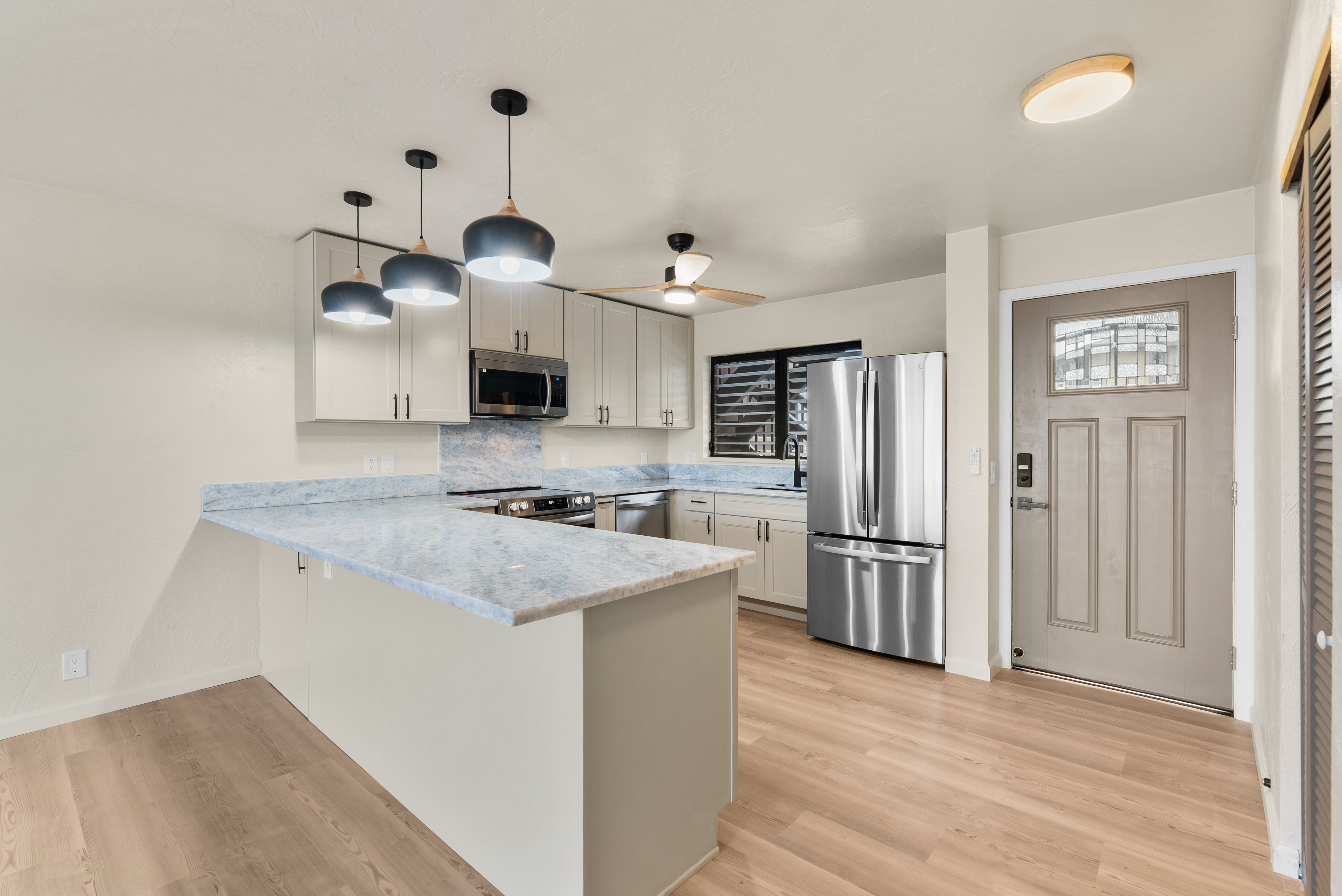 77-296 KALANI WAY 4