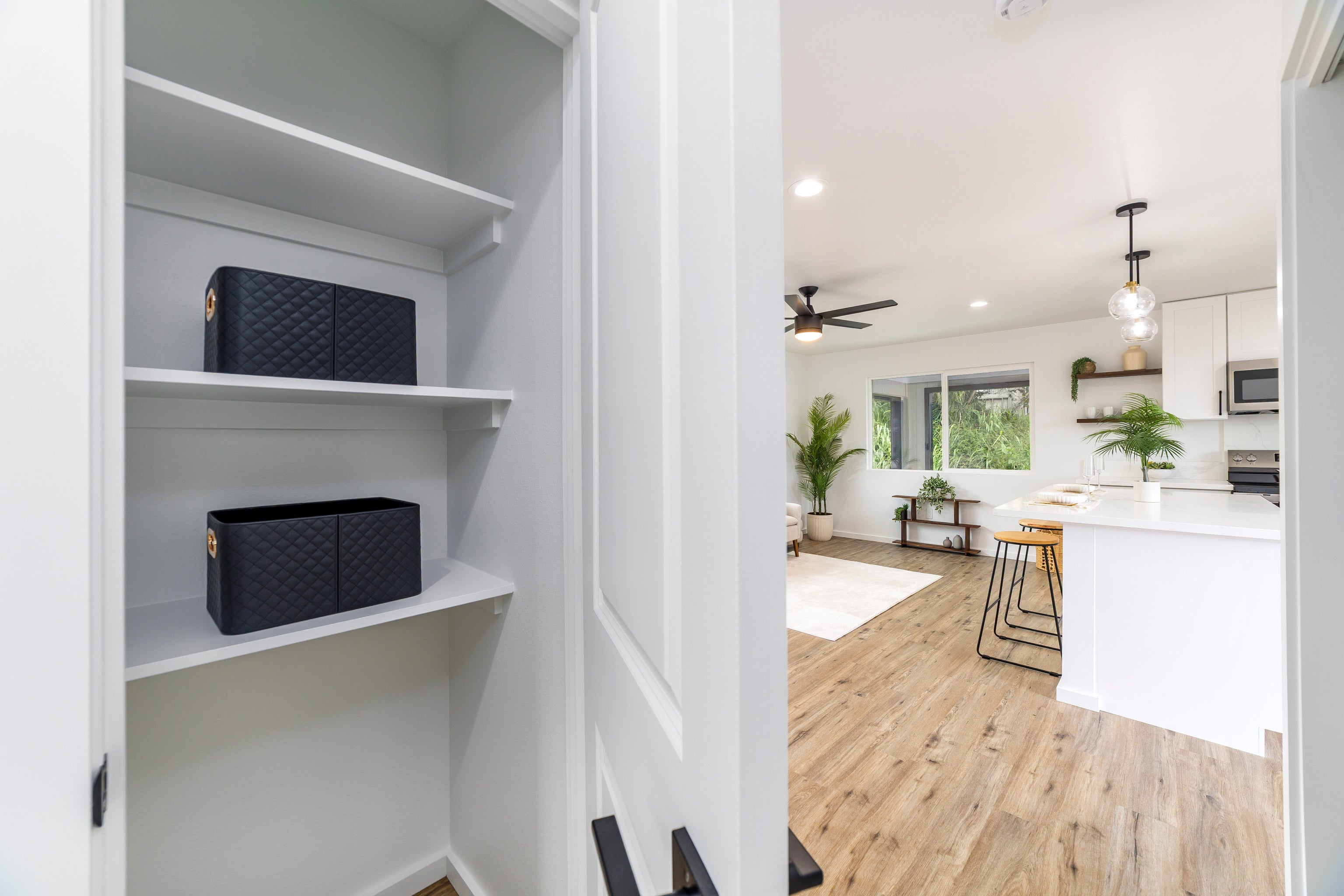 16-2051 PUKALANI DR