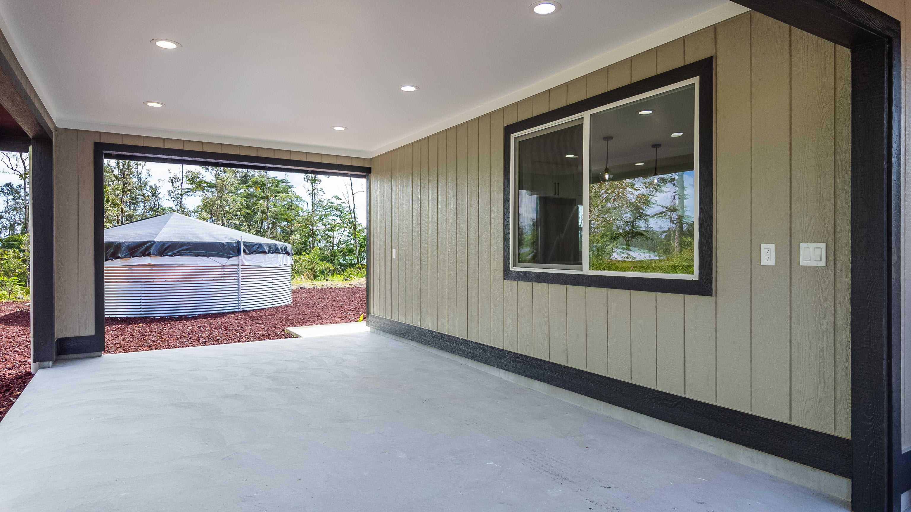 16-2051 PUKALANI DR