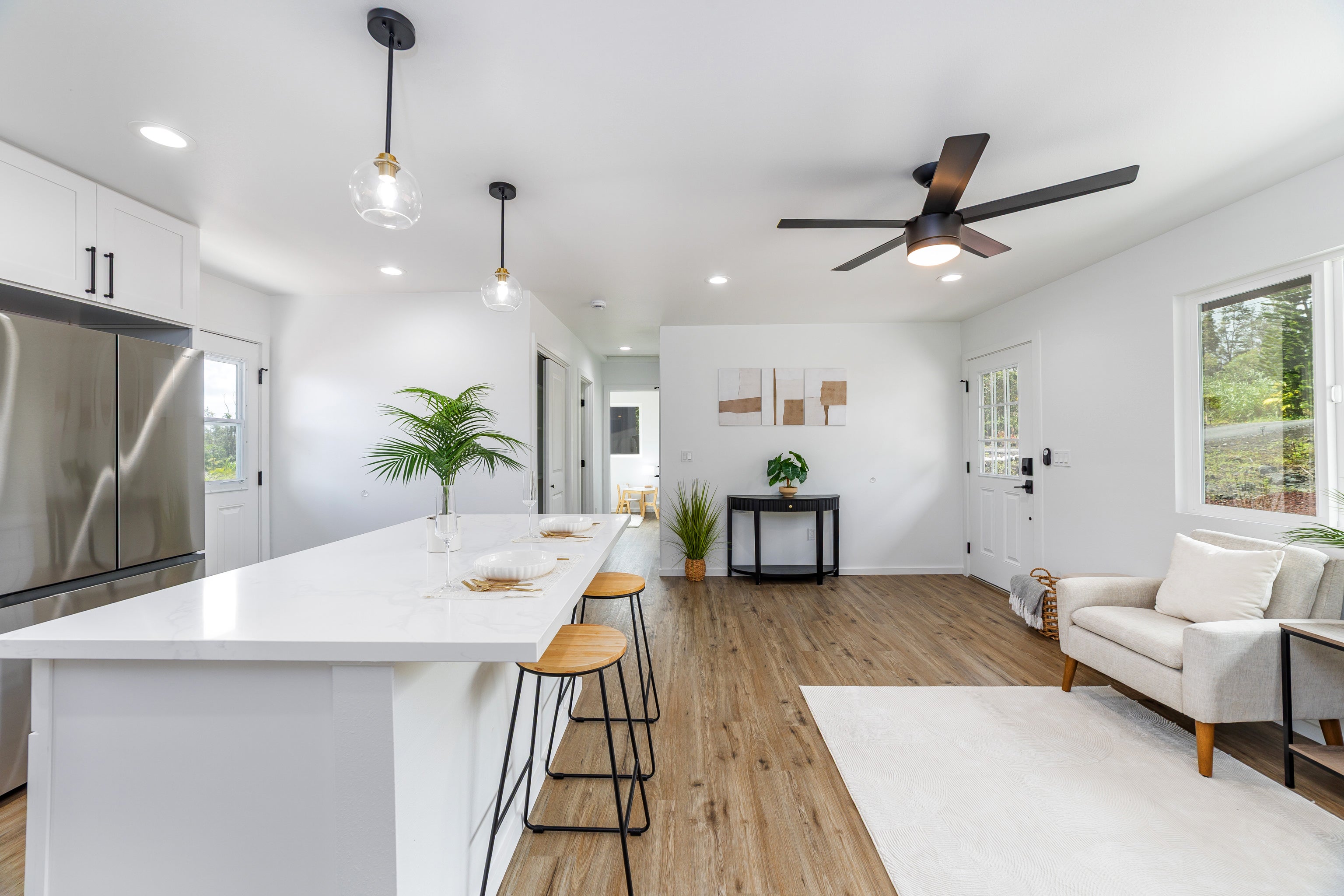 16-2051 PUKALANI DR
