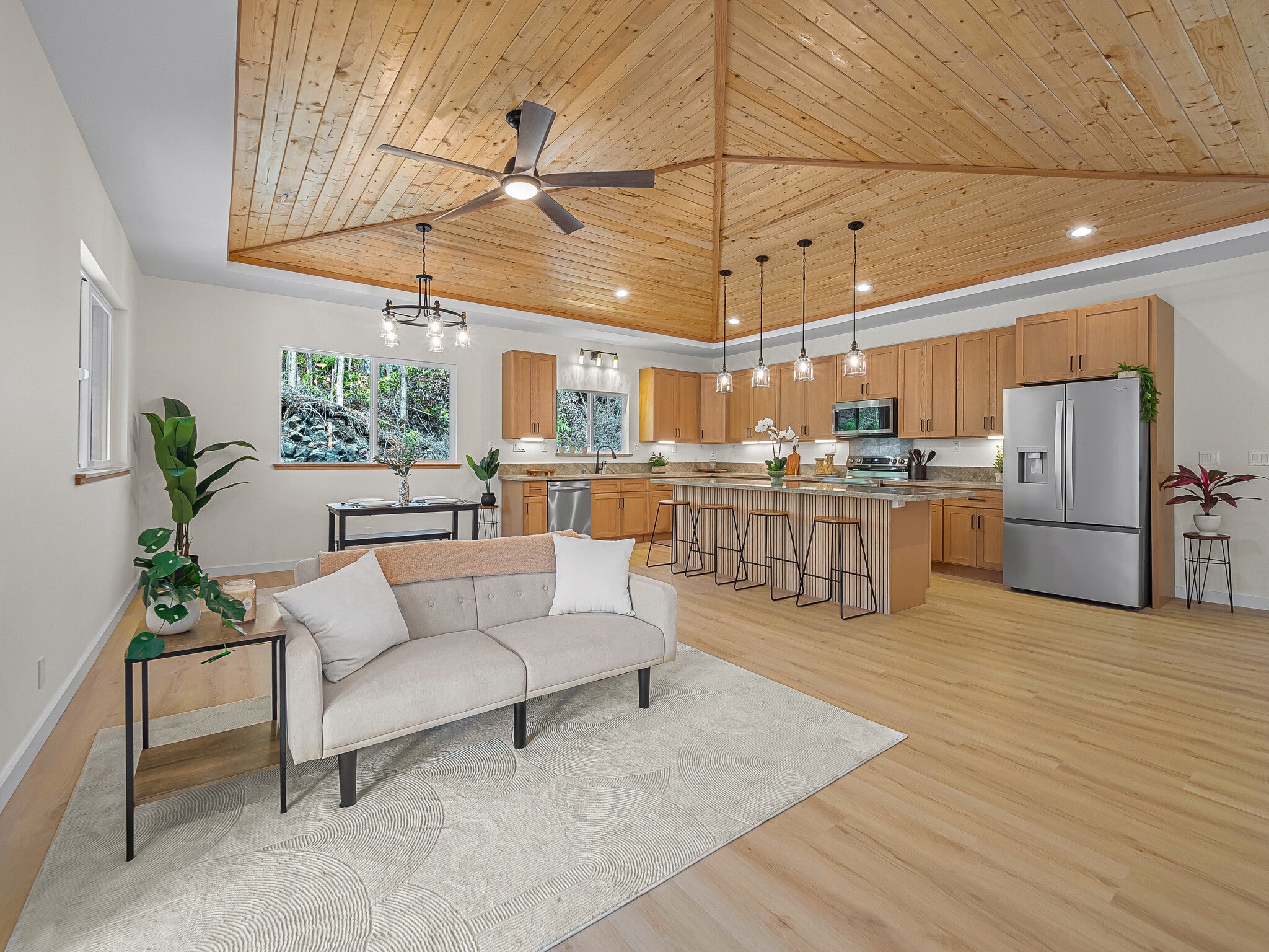11-3226 MOKUNA ST