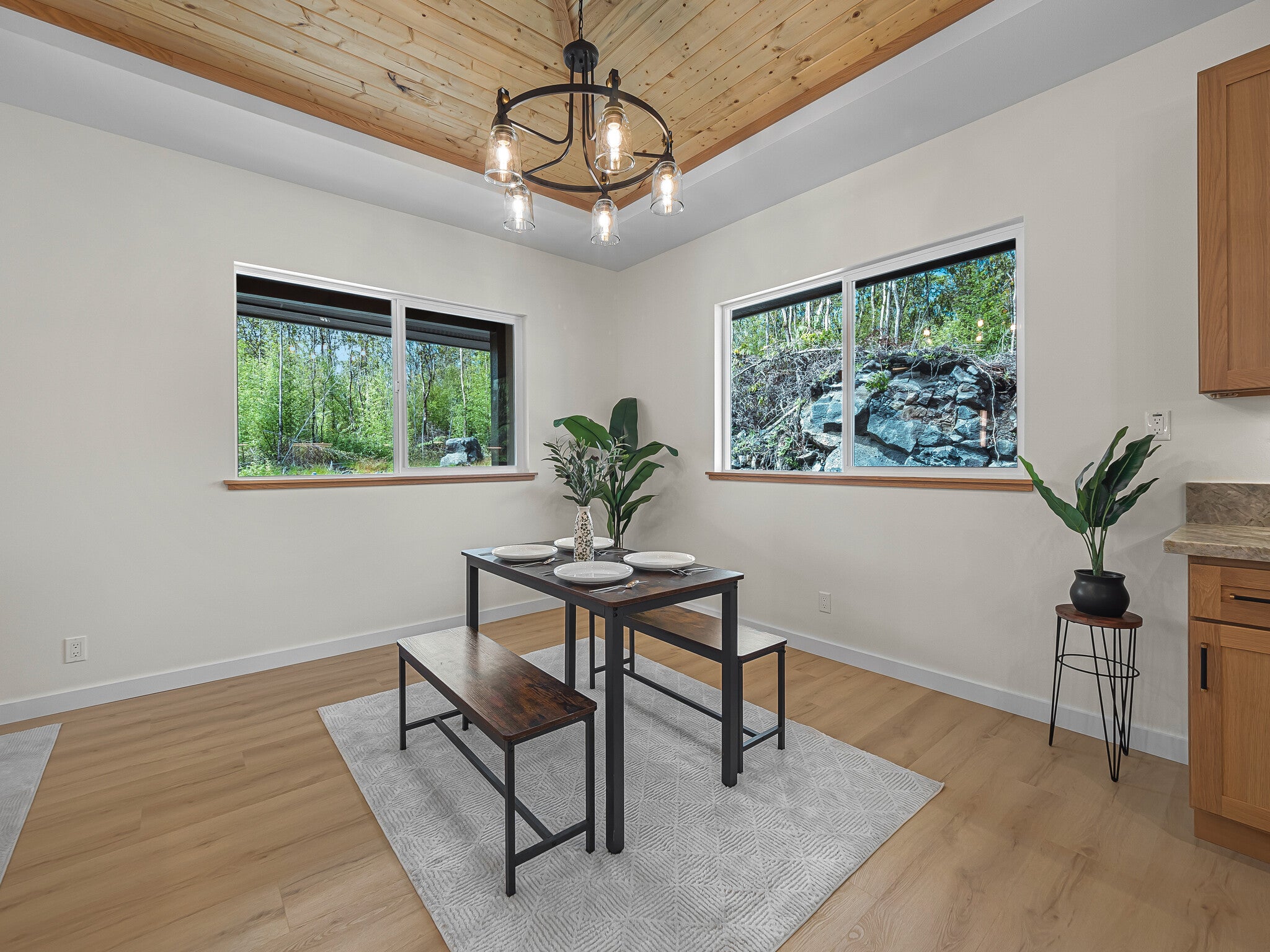 11-3226 MOKUNA ST