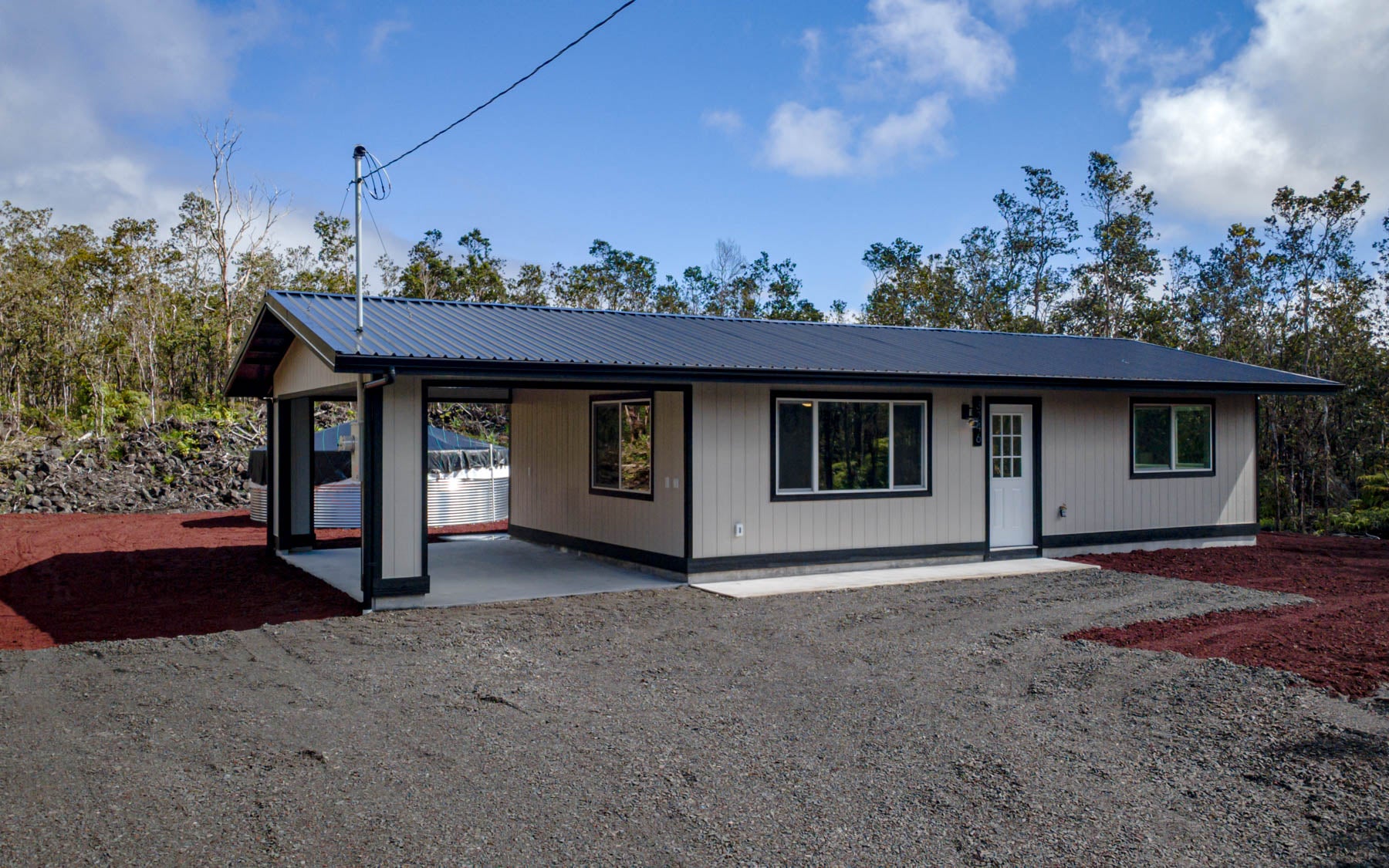 11-3246 MOKUNA ST