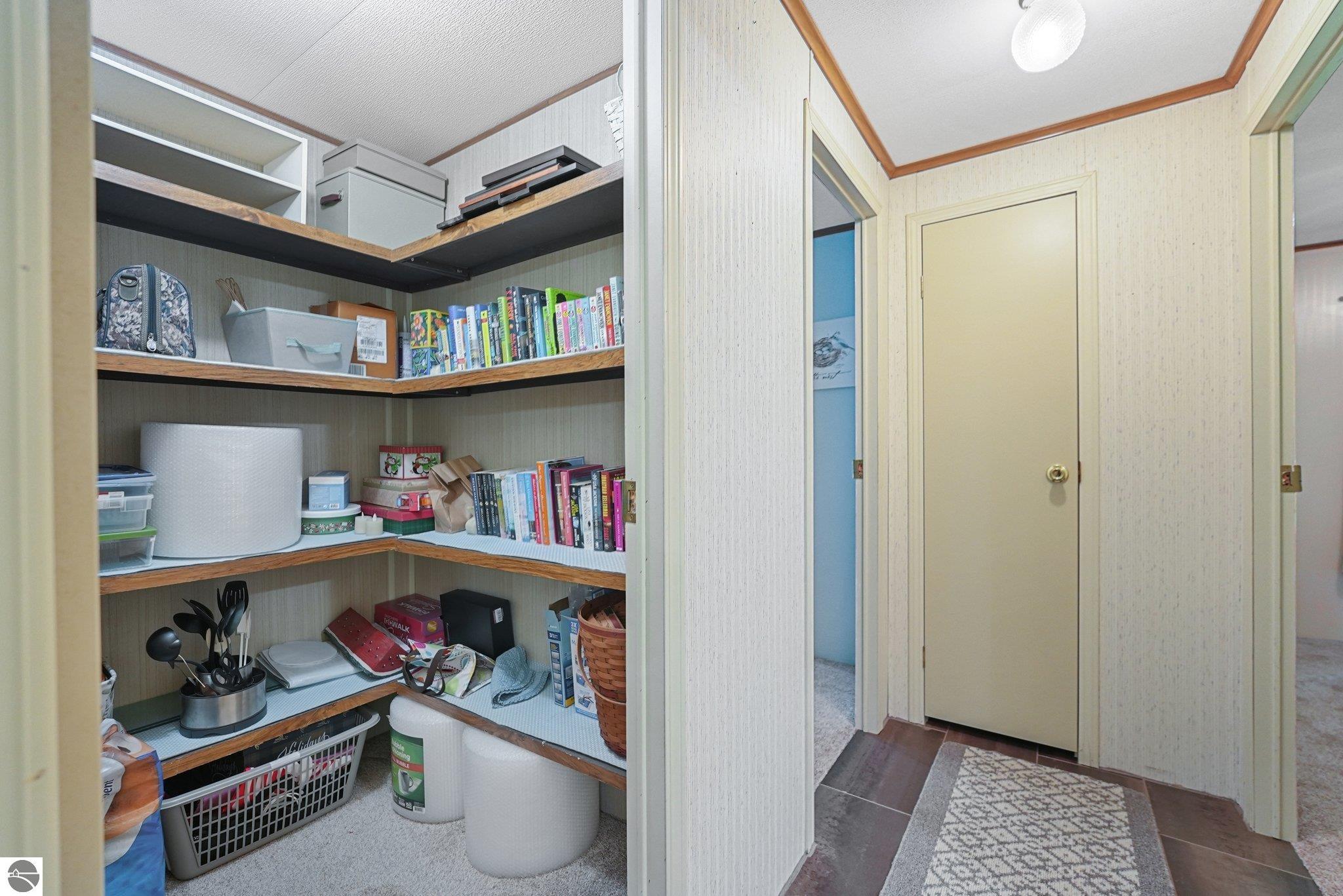 13035 N Forest Beach Shores