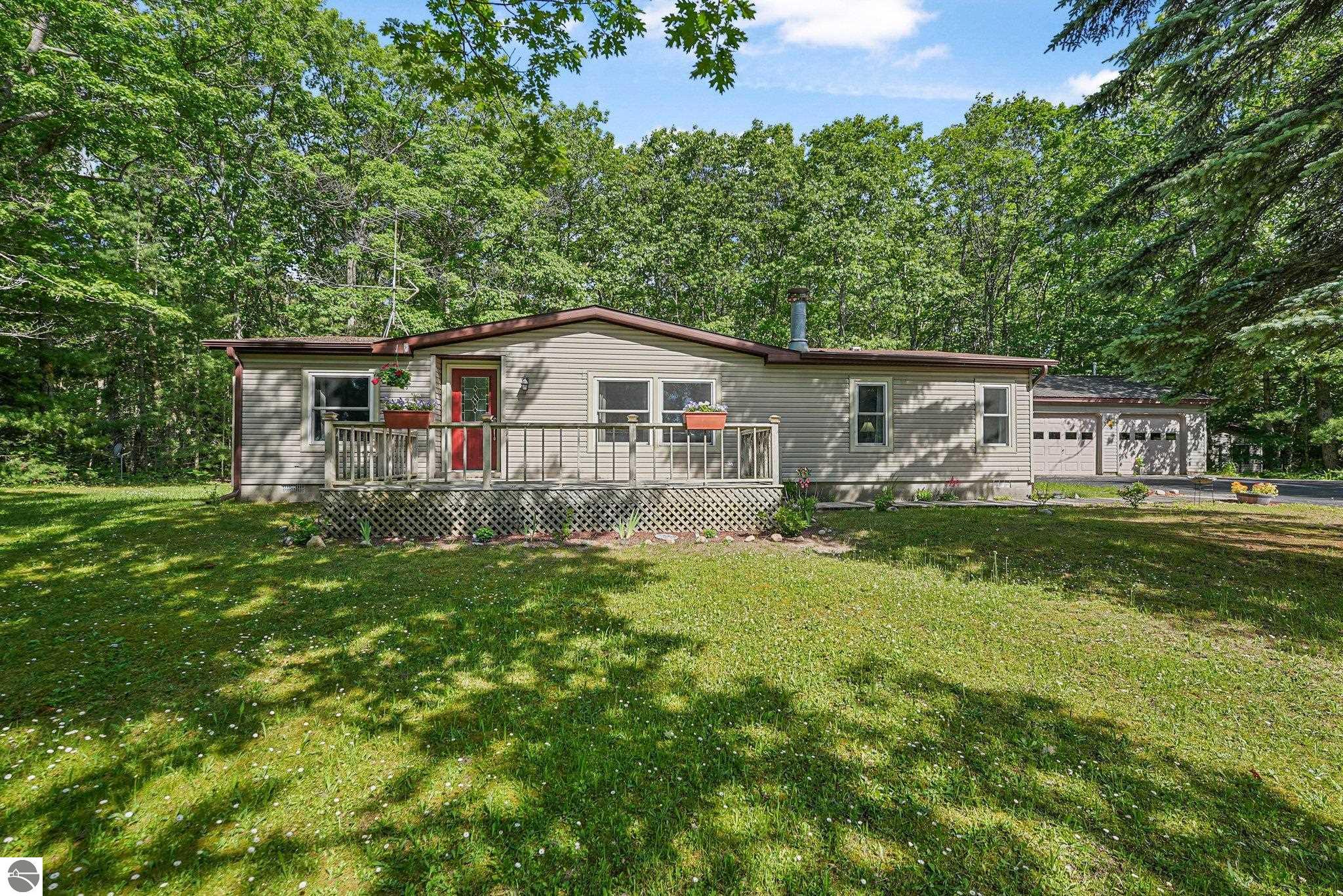 13035 N Forest Beach Shores