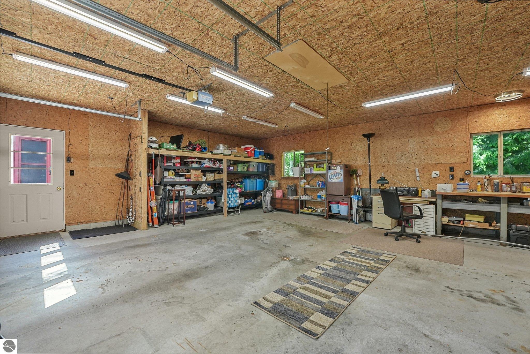 13035 N Forest Beach Shores