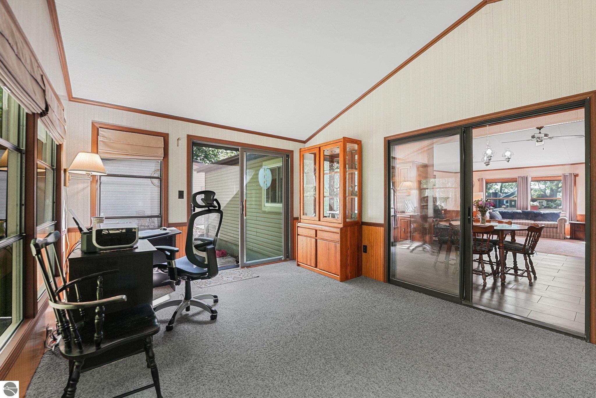 13035 N Forest Beach Shores