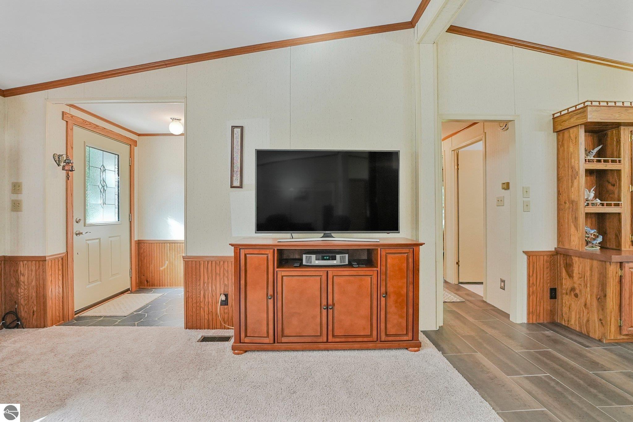 13035 N Forest Beach Shores