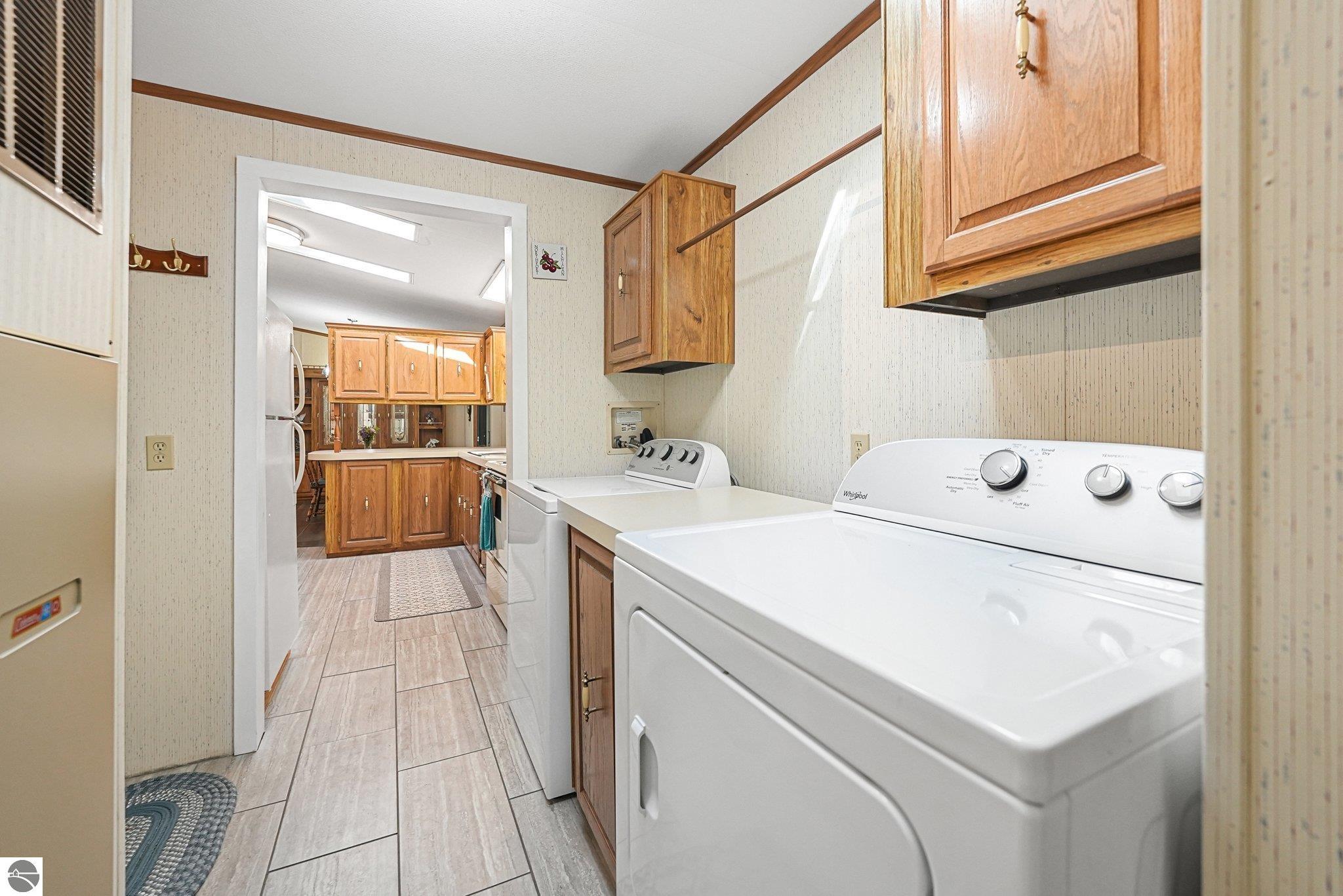 13035 N Forest Beach Shores