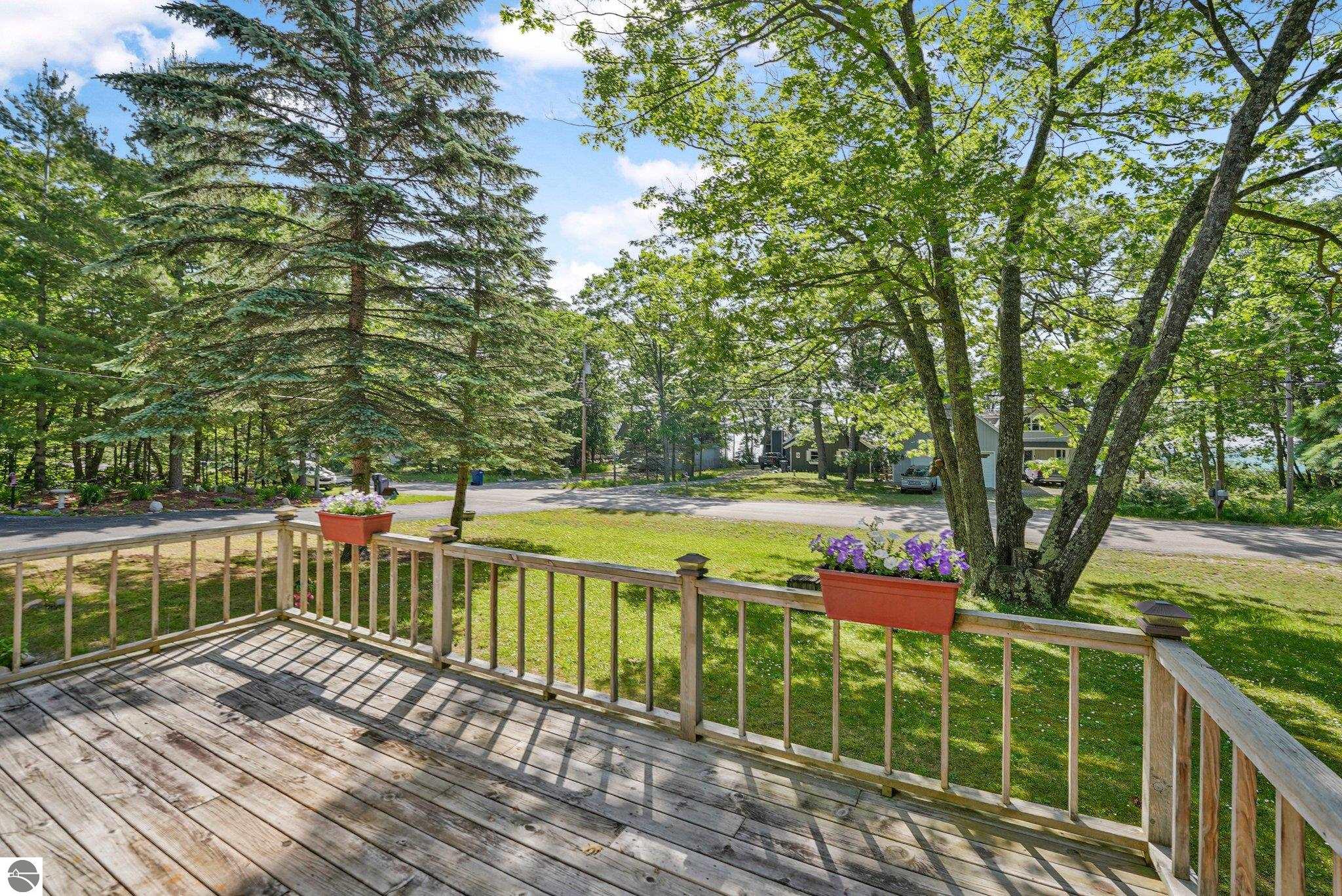 13035 N Forest Beach Shores