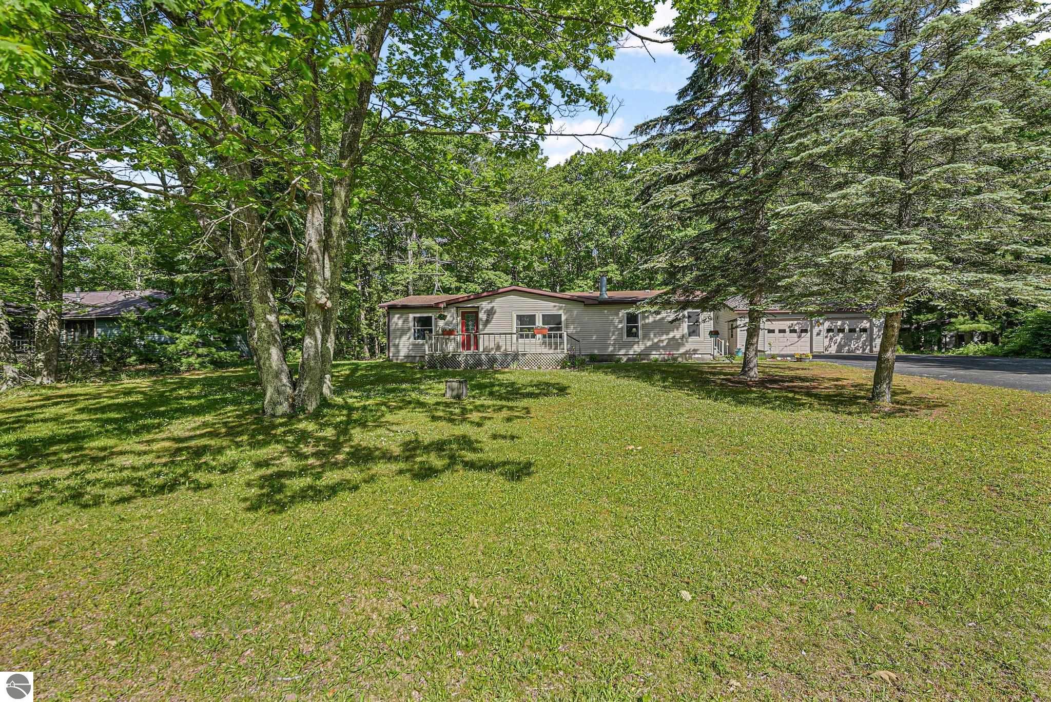 13035 N Forest Beach Shores