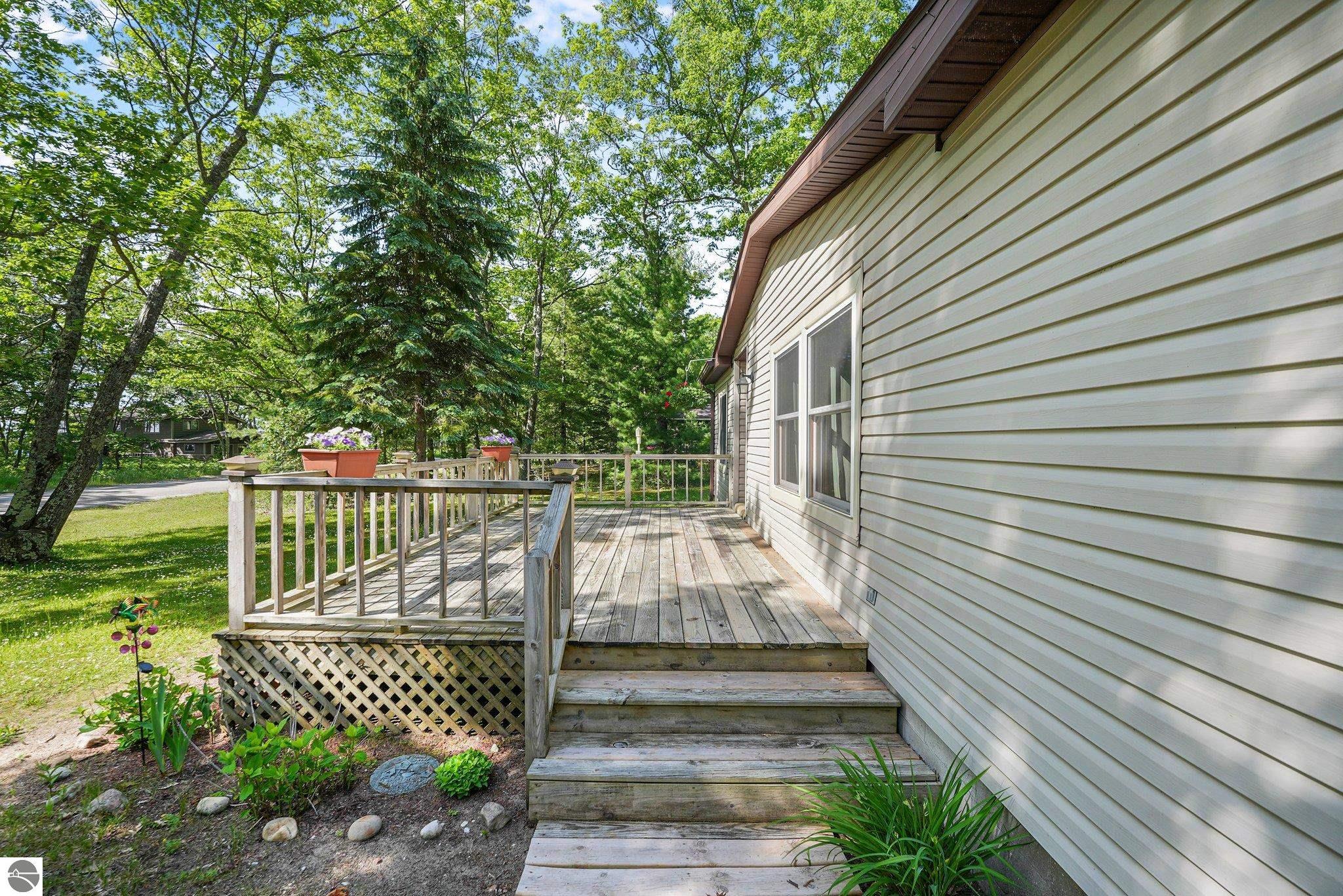 13035 N Forest Beach Shores