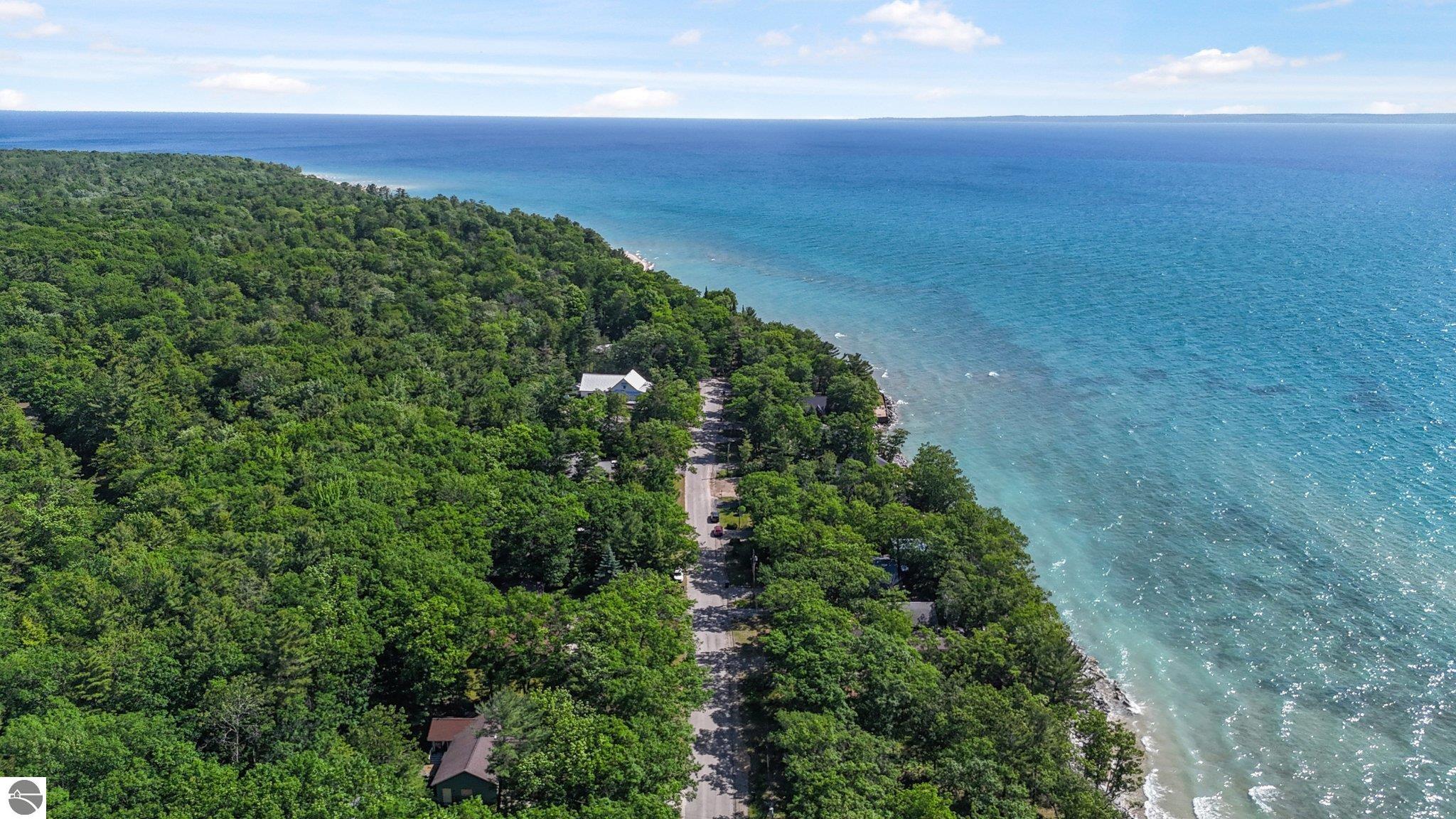 13035 N Forest Beach Shores