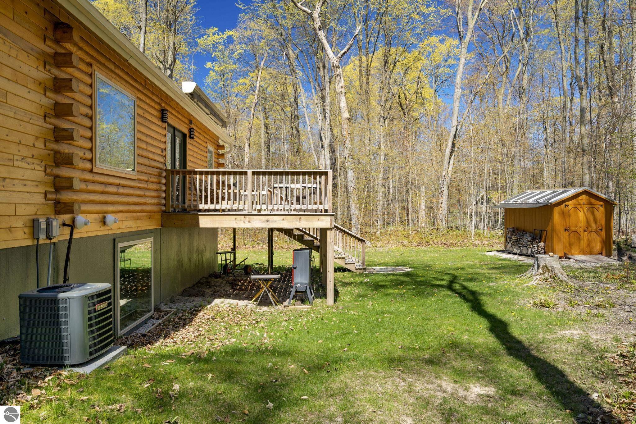 2558 E Sugar Maple