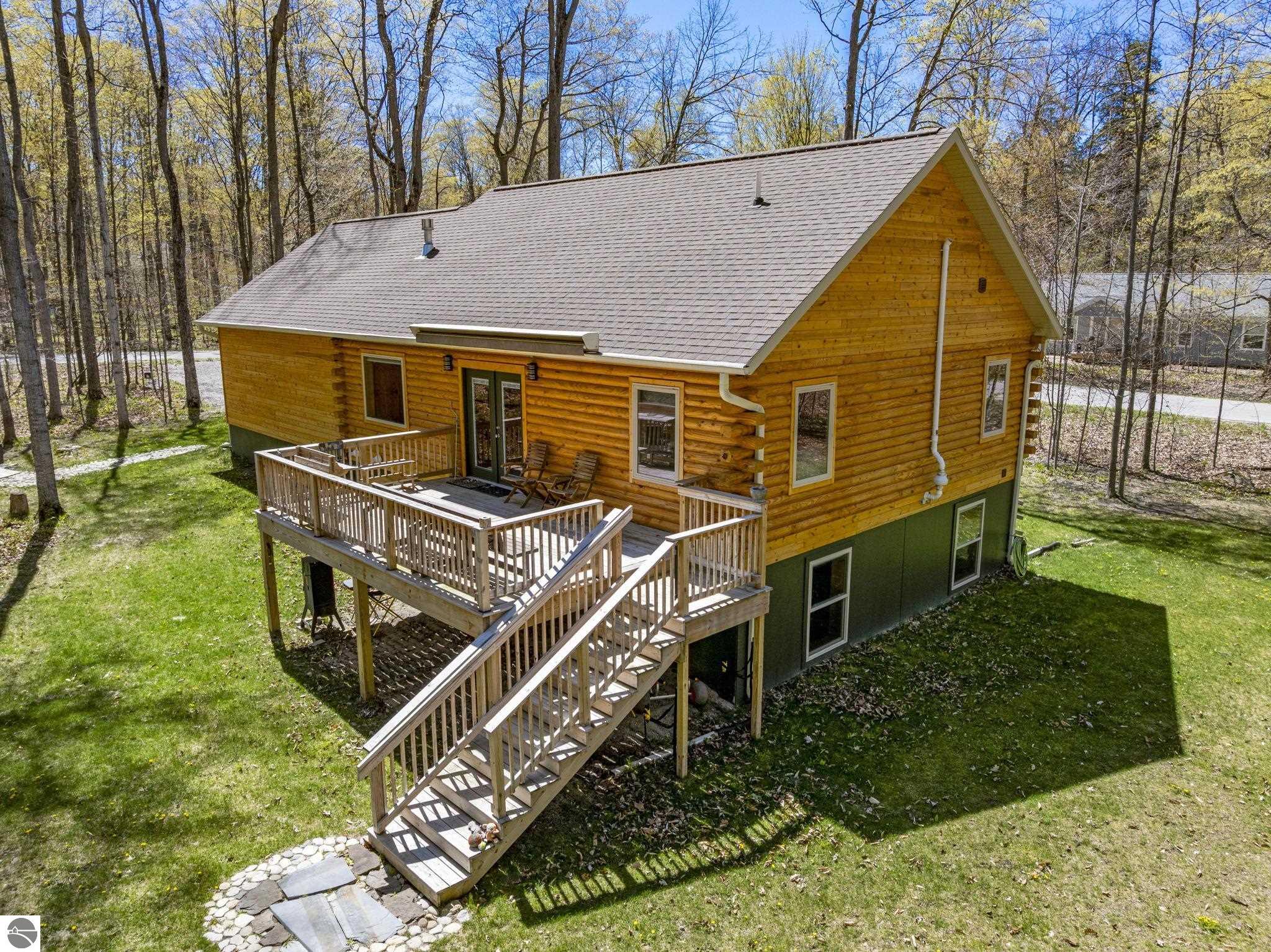 2558 E Sugar Maple