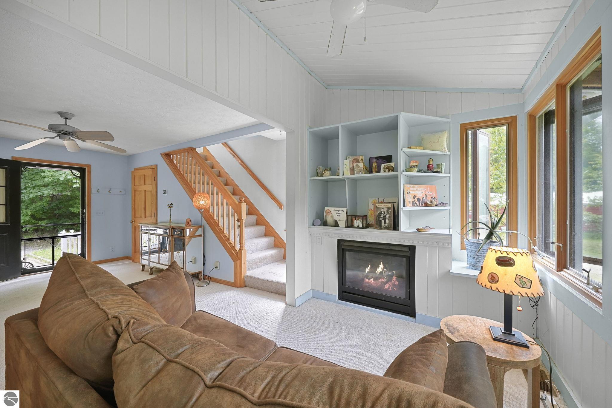 5361 N Manitou Trail