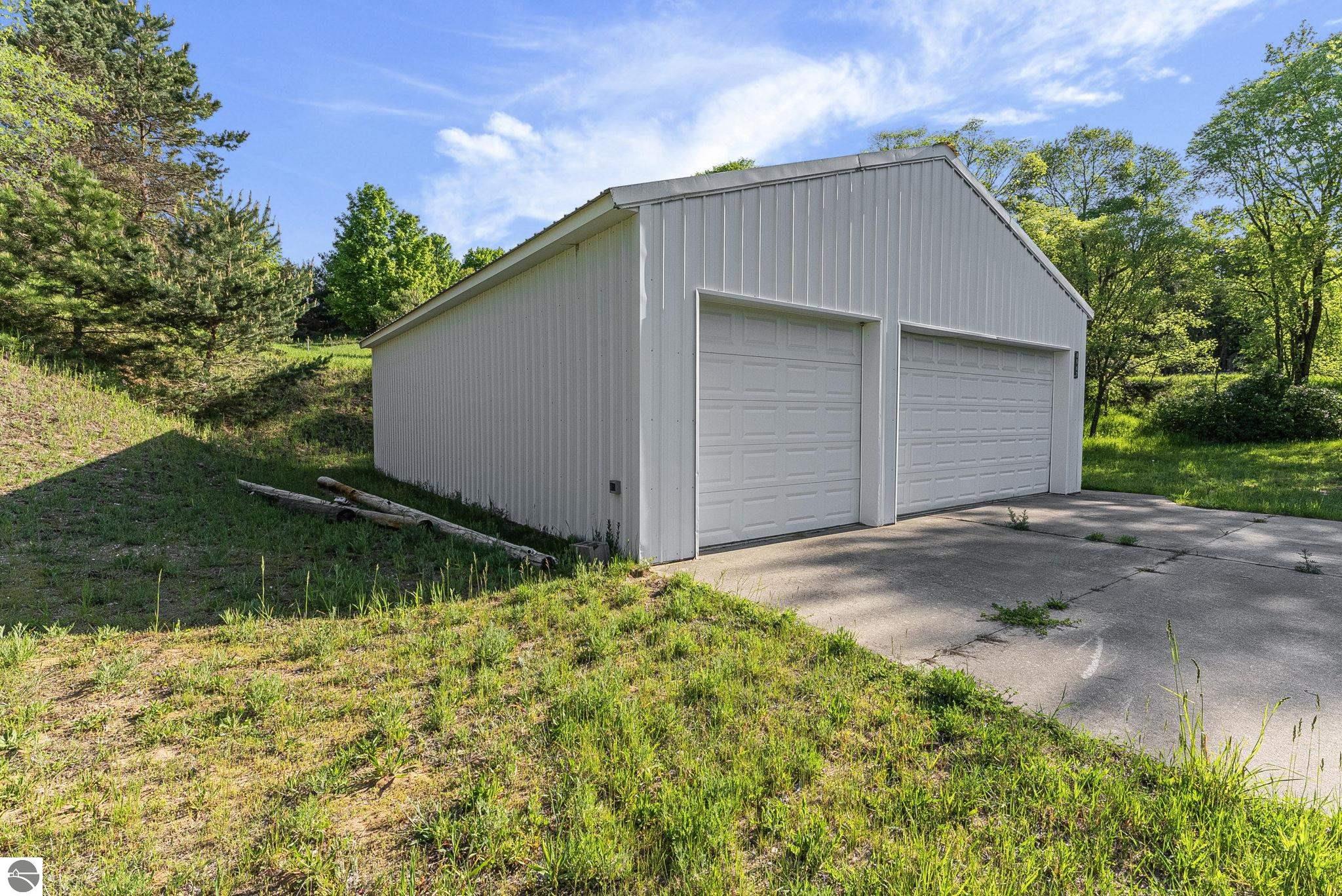 8967 E Bingham Road