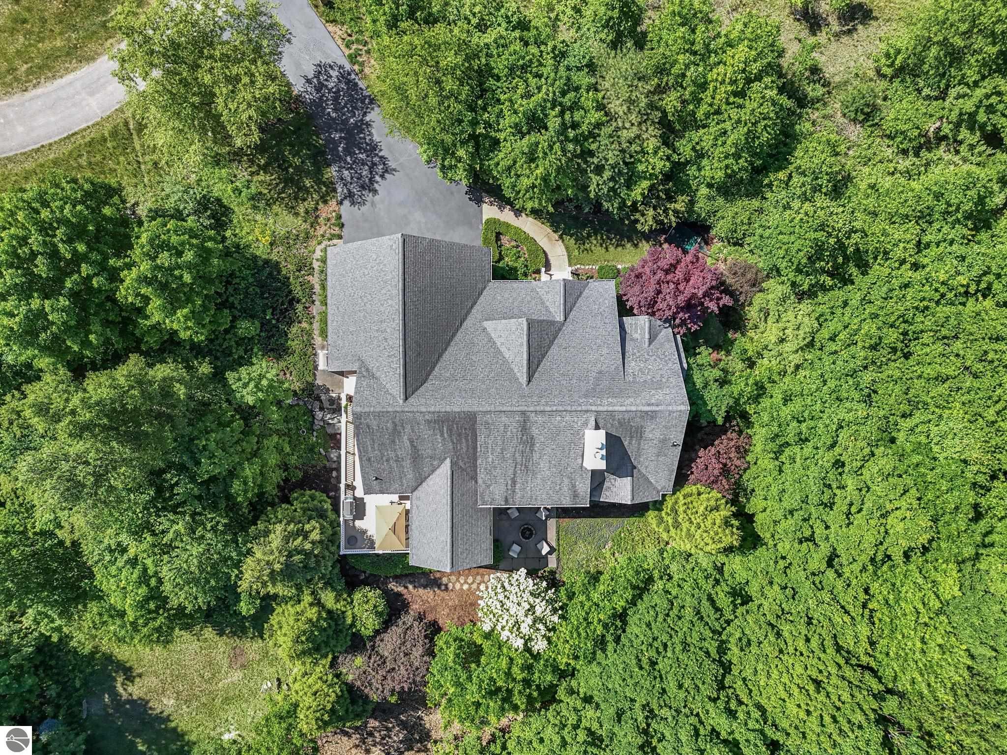 306 W Harbour Ridge