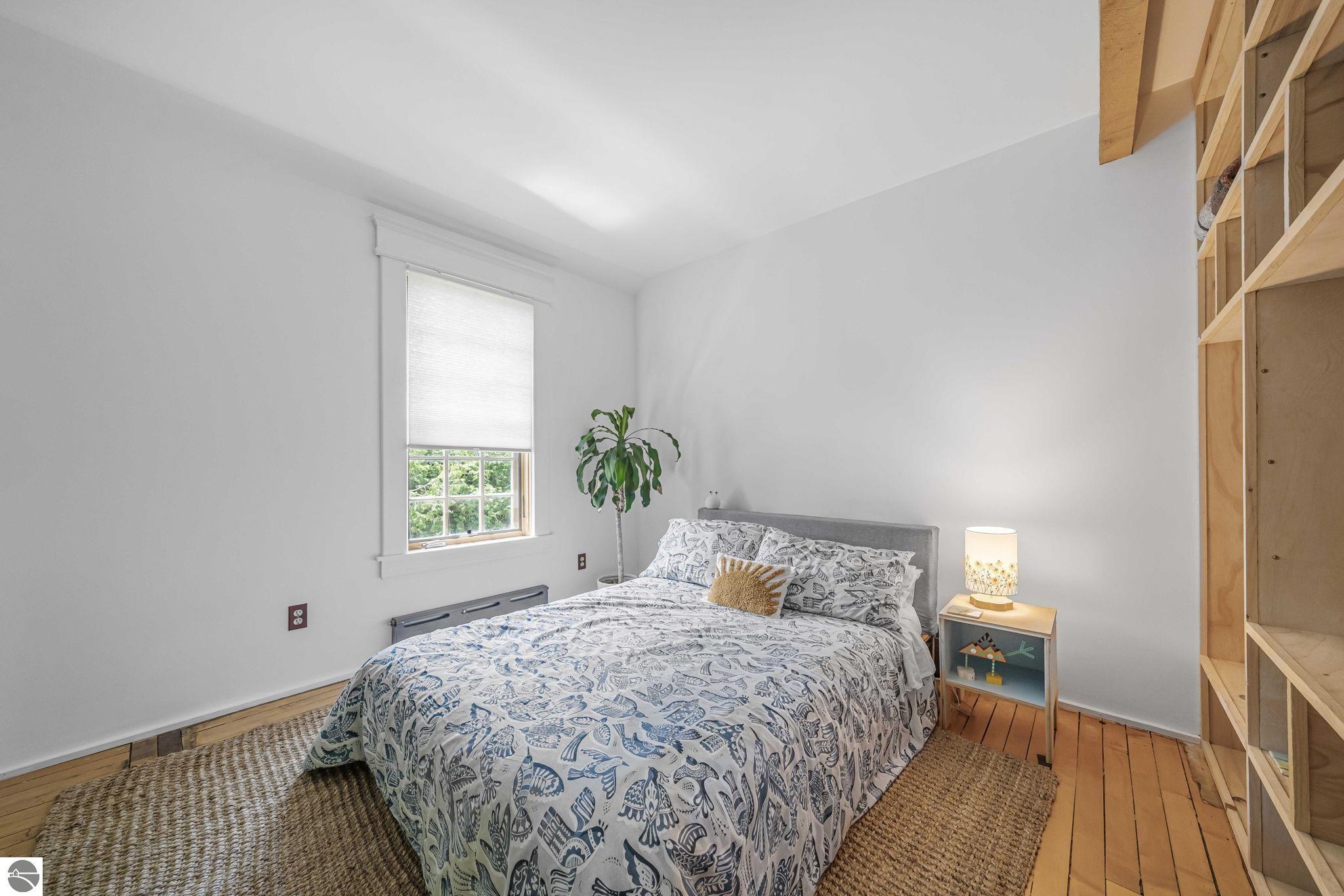 202 S Saint Joseph
