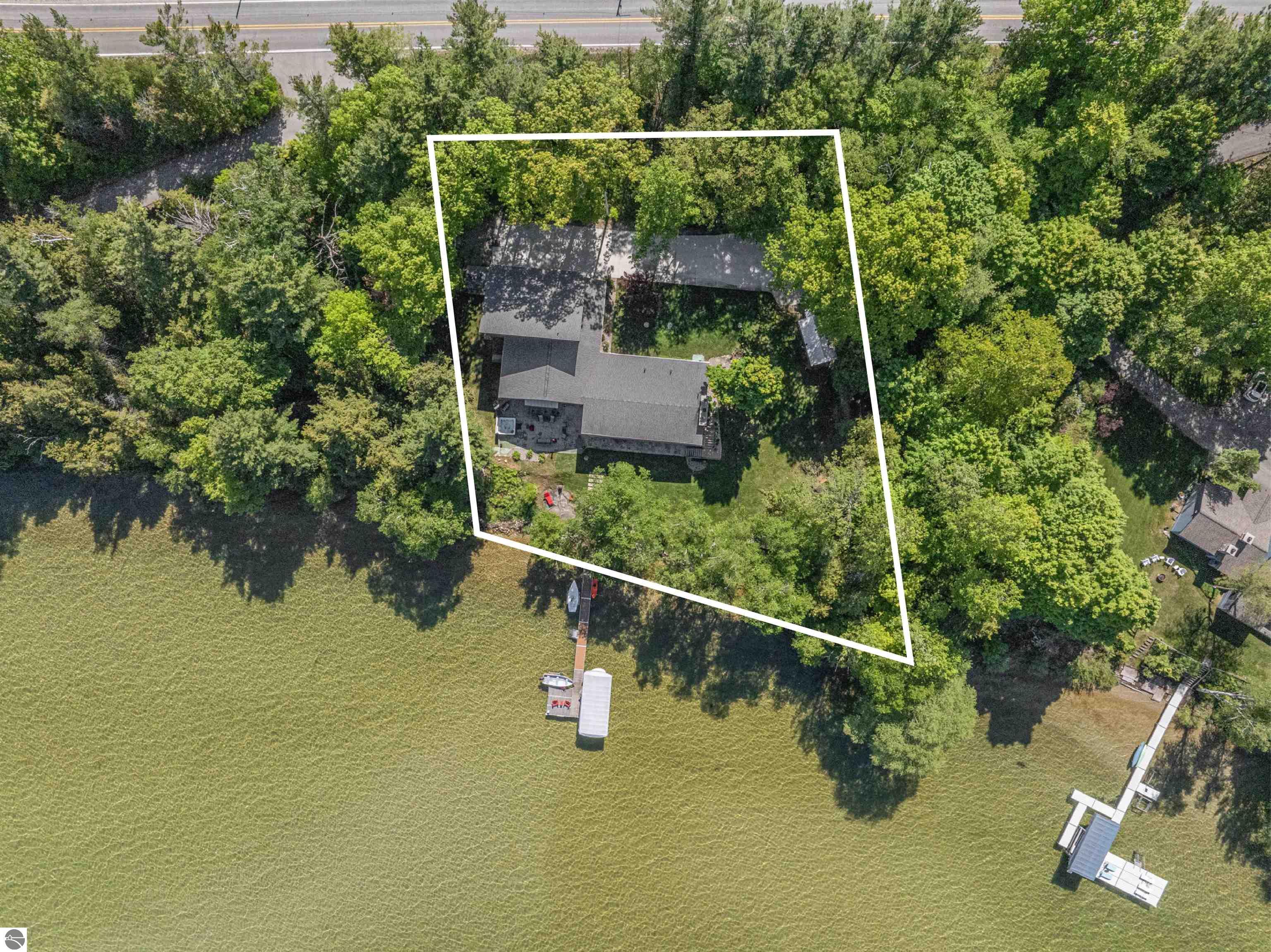 3387 N Lake Leelanau