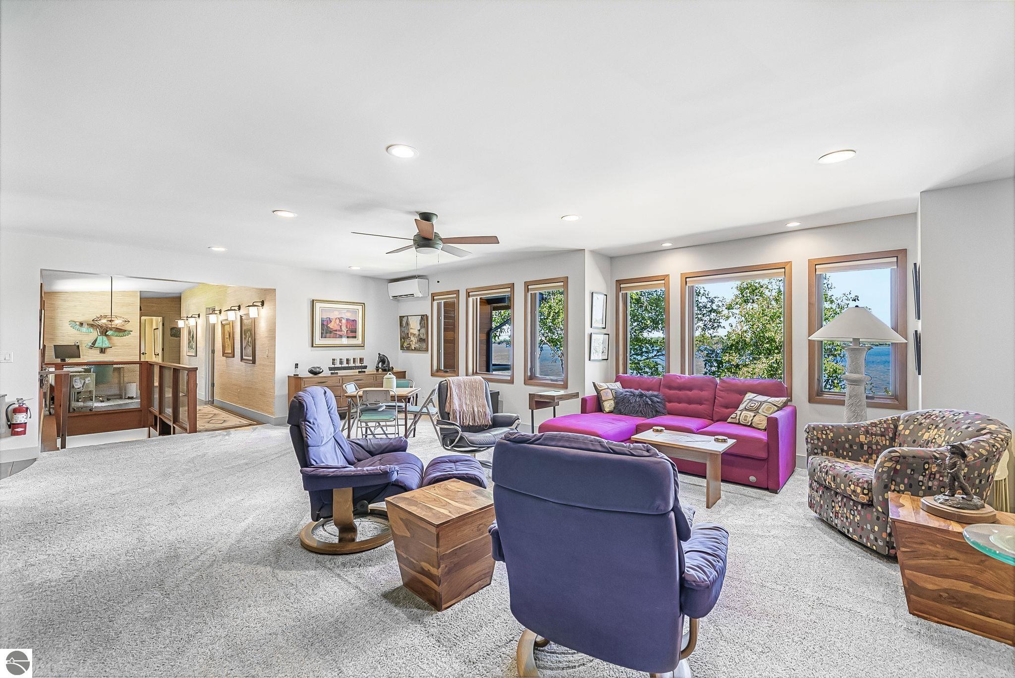3387 N Lake Leelanau