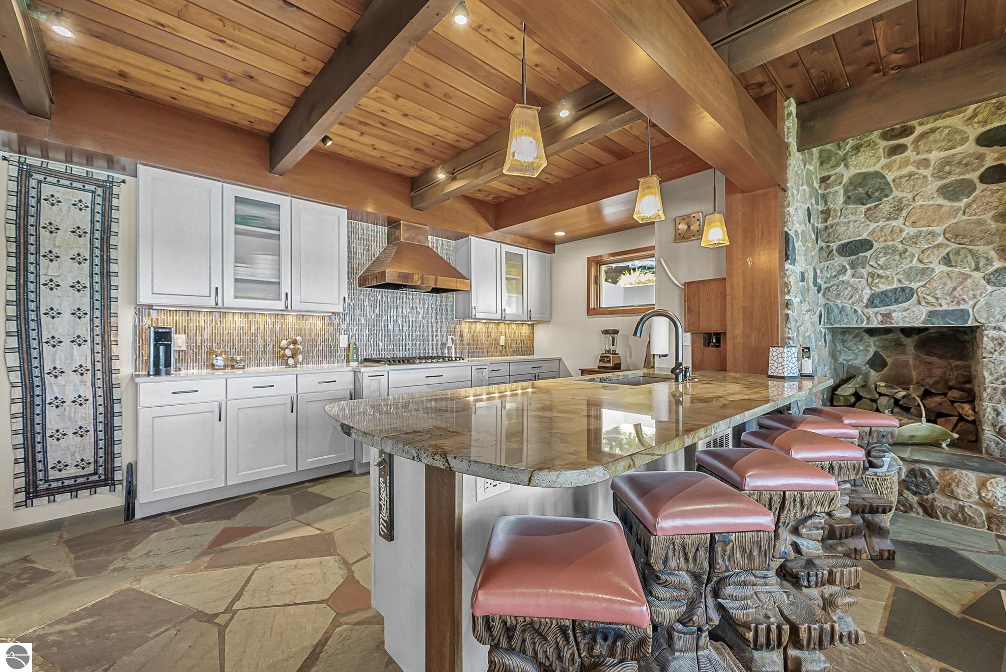 3387 N Lake Leelanau
