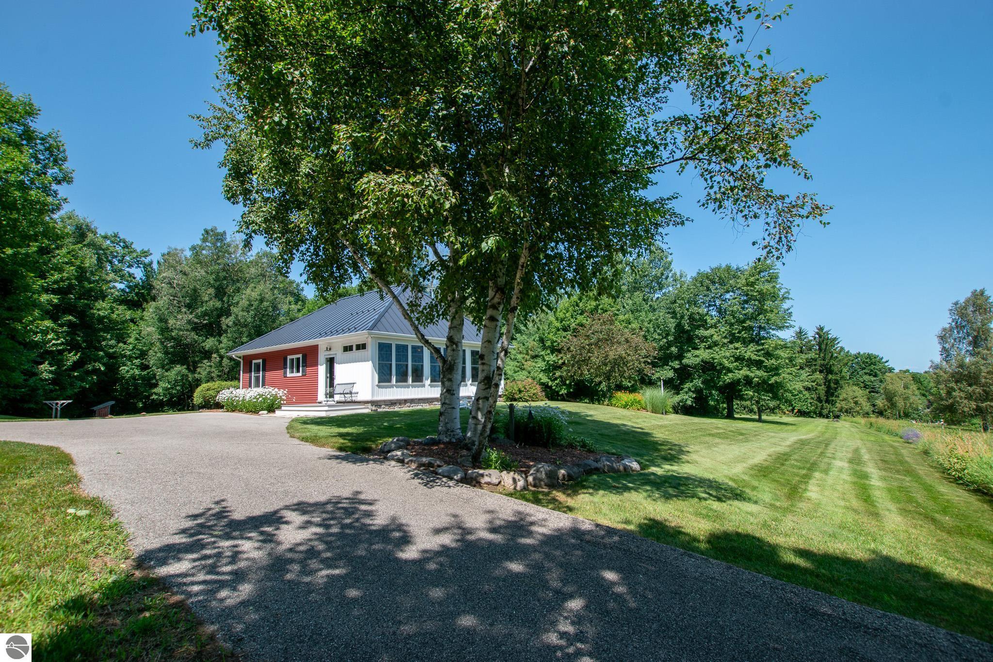 6350 E Horn Road