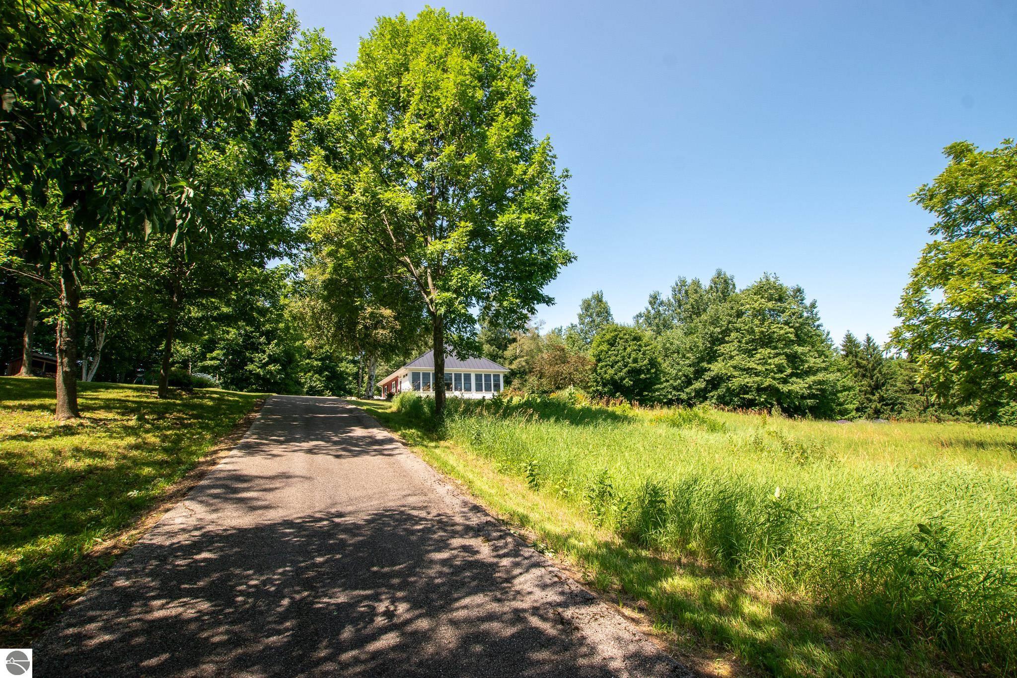 6350 E Horn Road