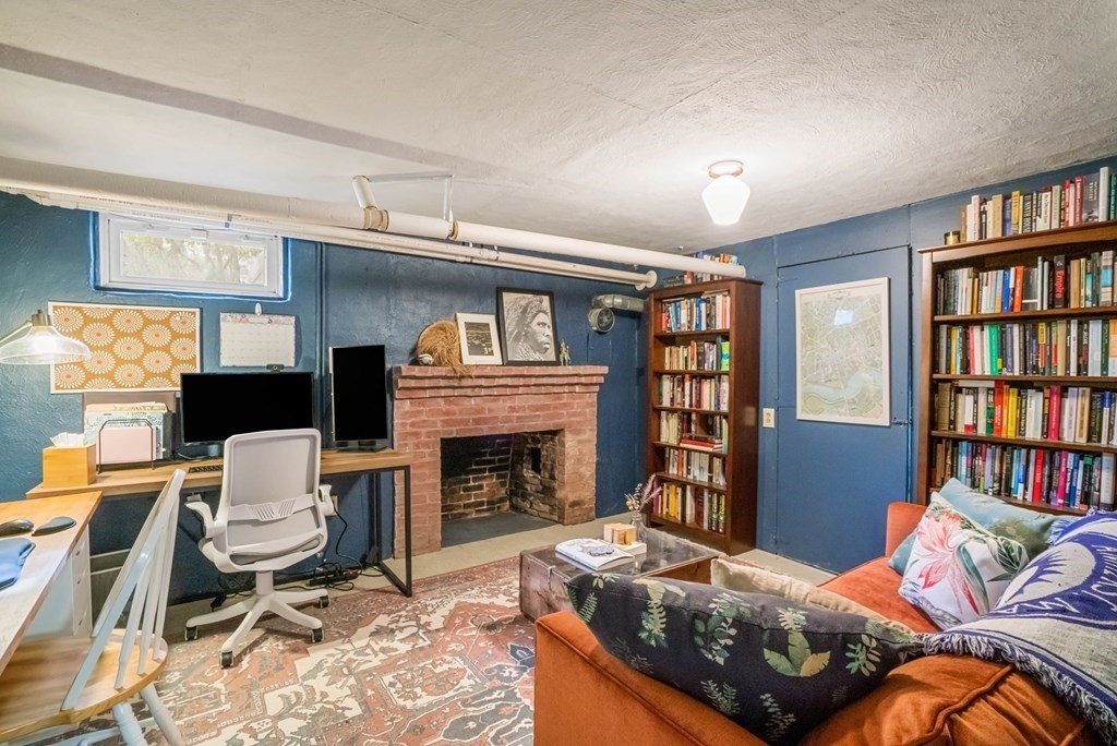 432 Weston Road