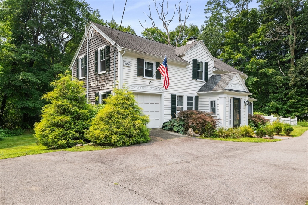 20 Lake St