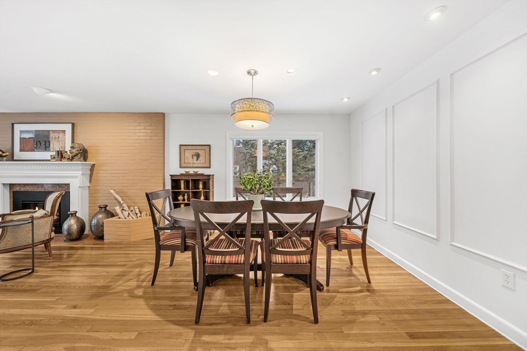 90 Elmwood Rd