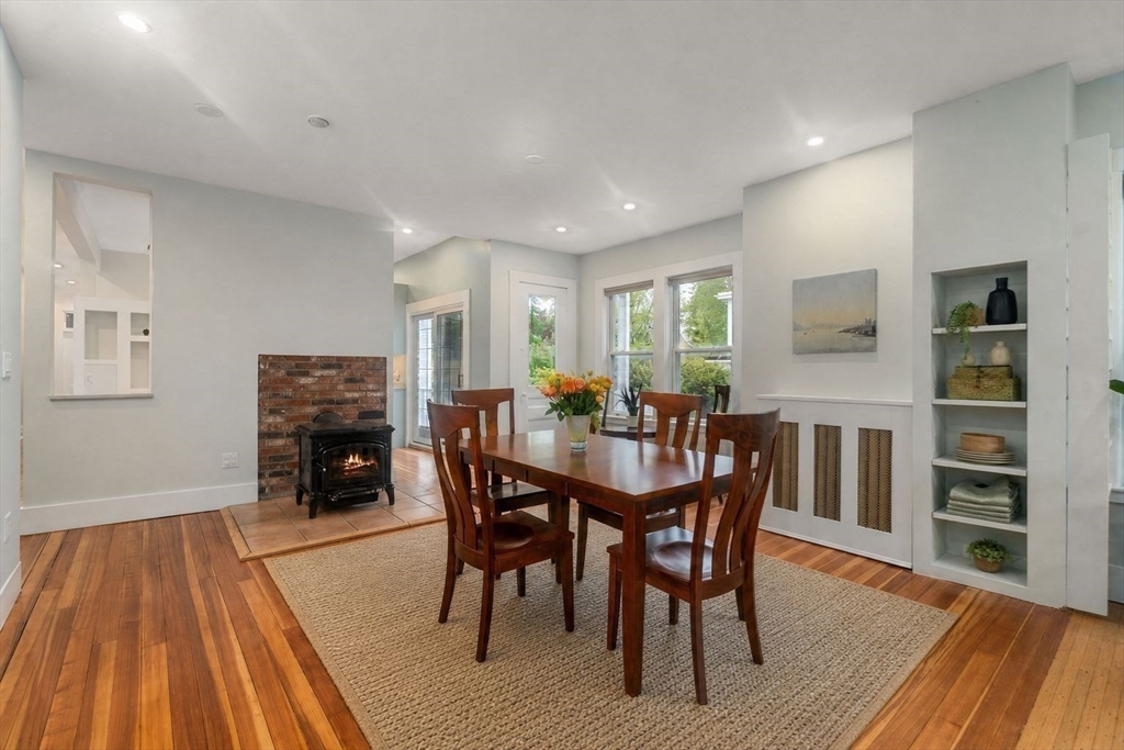 14 Center St # 3