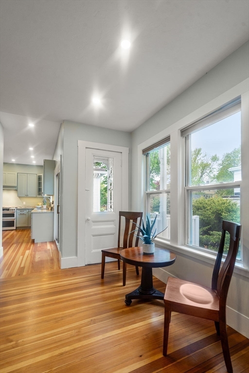 14 Center St # 3
